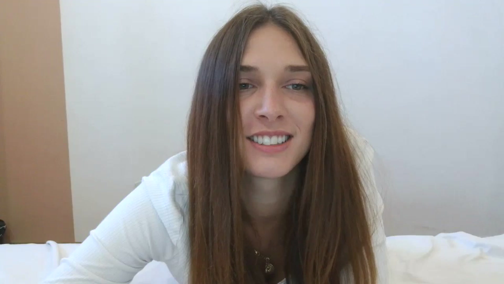 Gallery image thumbnail from HaleyReed's myfreecams stream on, 09/05/2025, 11:51 image 16 of 20
