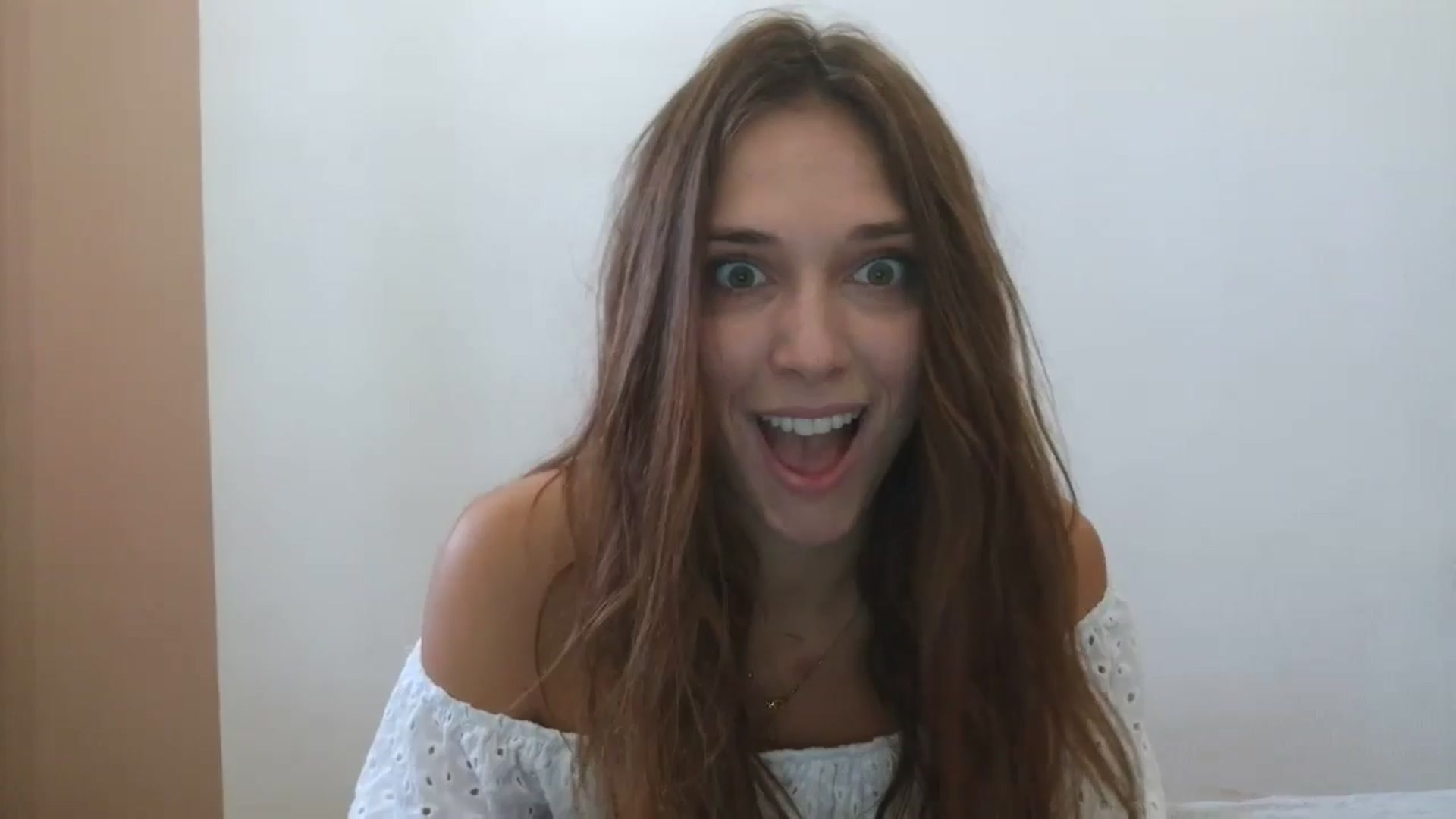Gallery image thumbnail from HaleyReed's myfreecams stream on, 09/07/2025, 11:38 image 19 of 20
