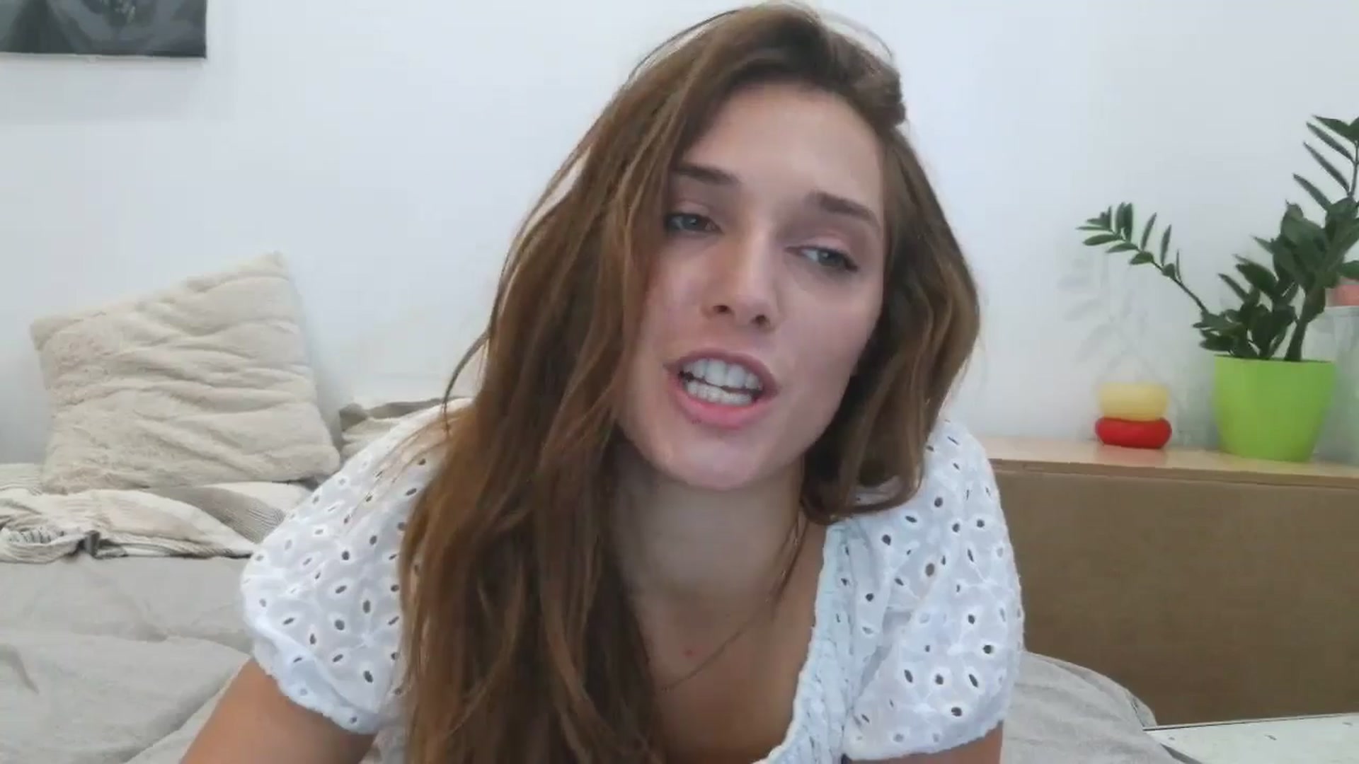 Gallery image thumbnail from HaleyReed's myfreecams stream on, 09/07/2025, 13:31 image 17 of 20