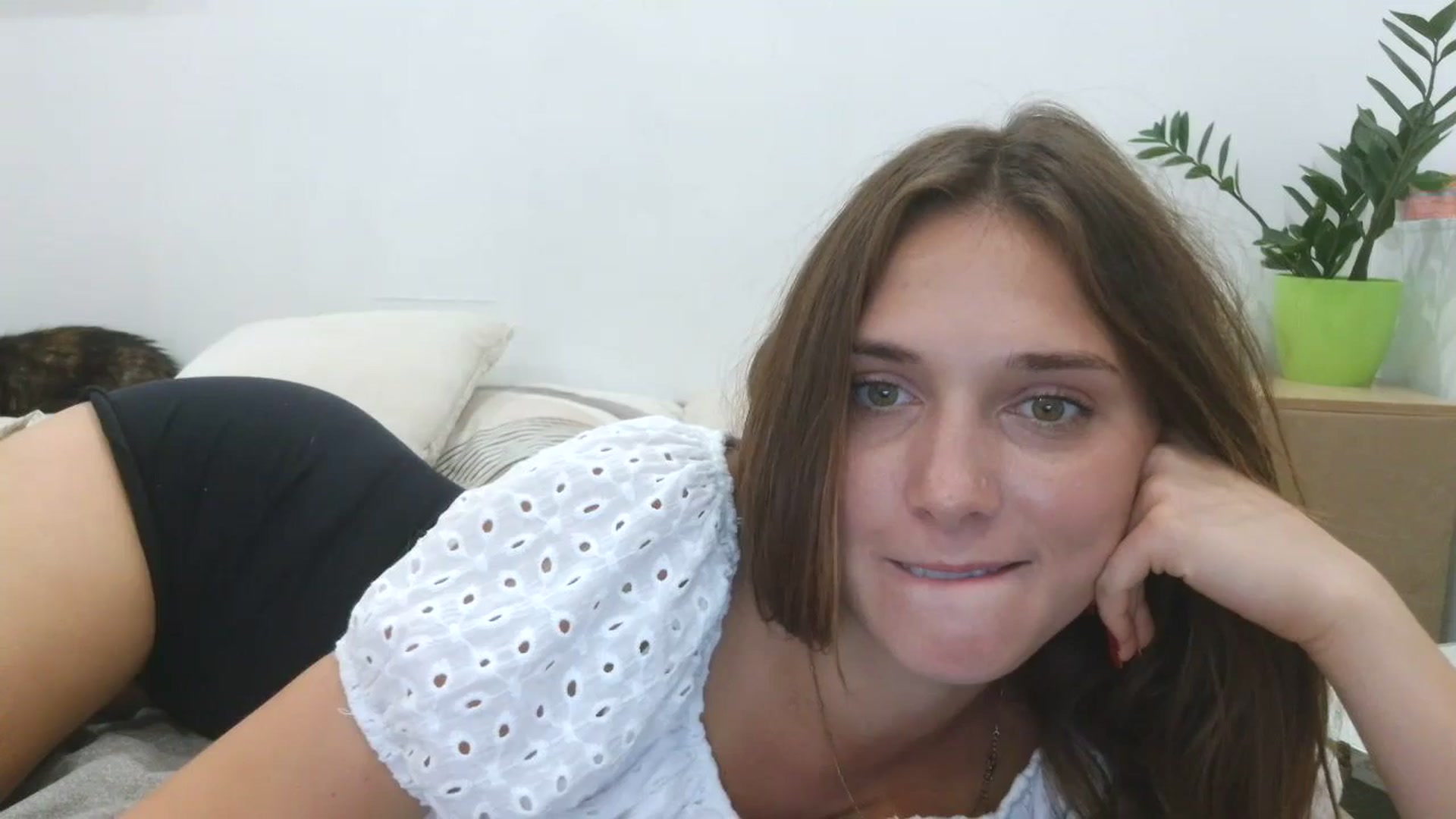 Gallery image thumbnail from HaleyReed's myfreecams stream on, 09/07/2025, 17:12 image 18 of 20