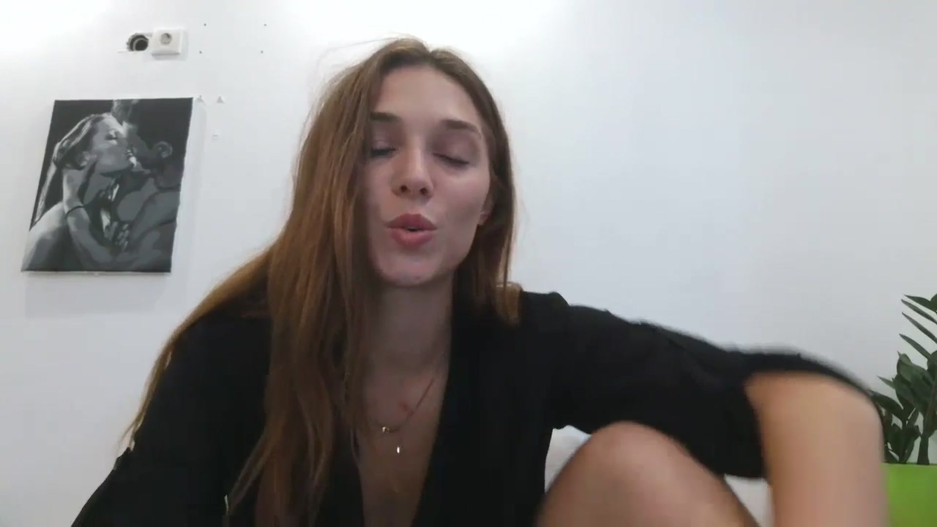 Gallery image thumbnail from HaleyReed's myfreecams stream on, 09/08/2025, 13:29 image 13 of 20