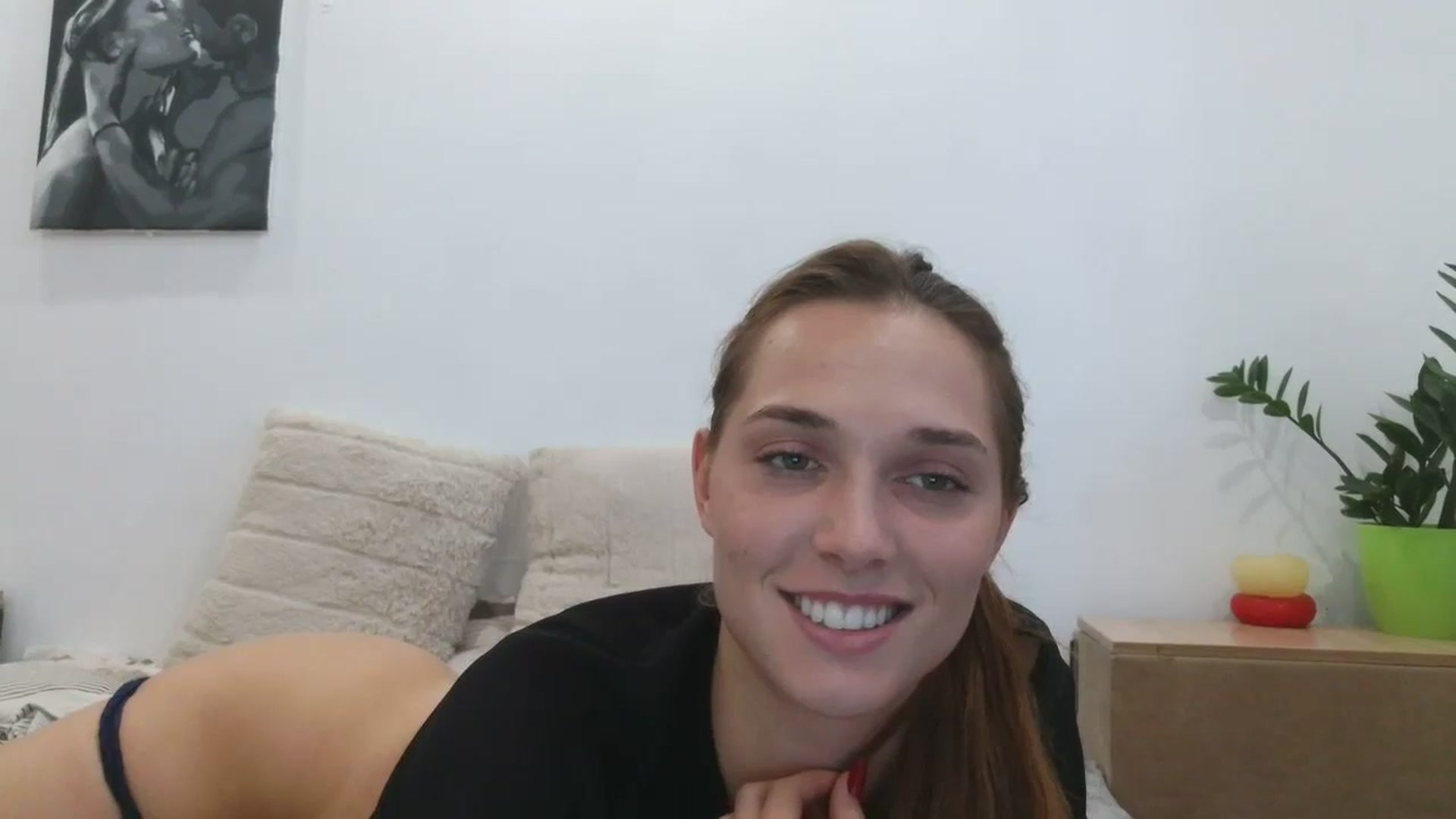 Gallery image thumbnail from HaleyReed's myfreecams stream on, 09/08/2025, 14:16 image 17 of 20