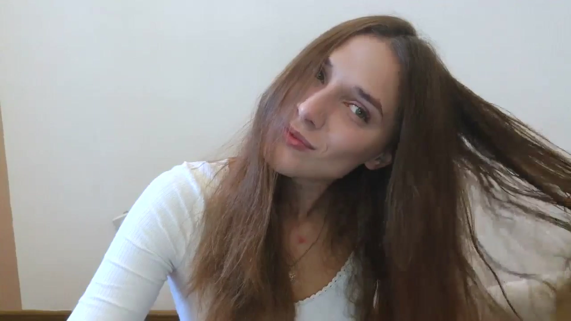 Gallery image thumbnail from HaleyReed's myfreecams stream on, 09/09/2025, 10:15 image 3 of 20