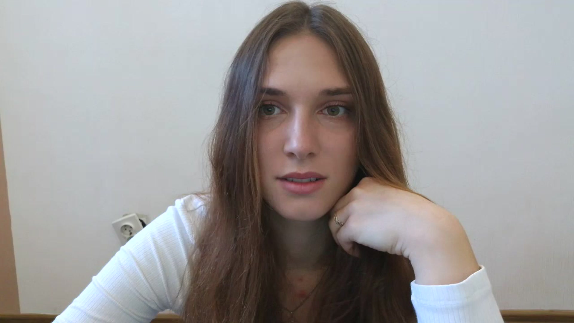 Gallery image thumbnail from HaleyReed's myfreecams stream on, 09/09/2025, 10:15 image 1 of 20