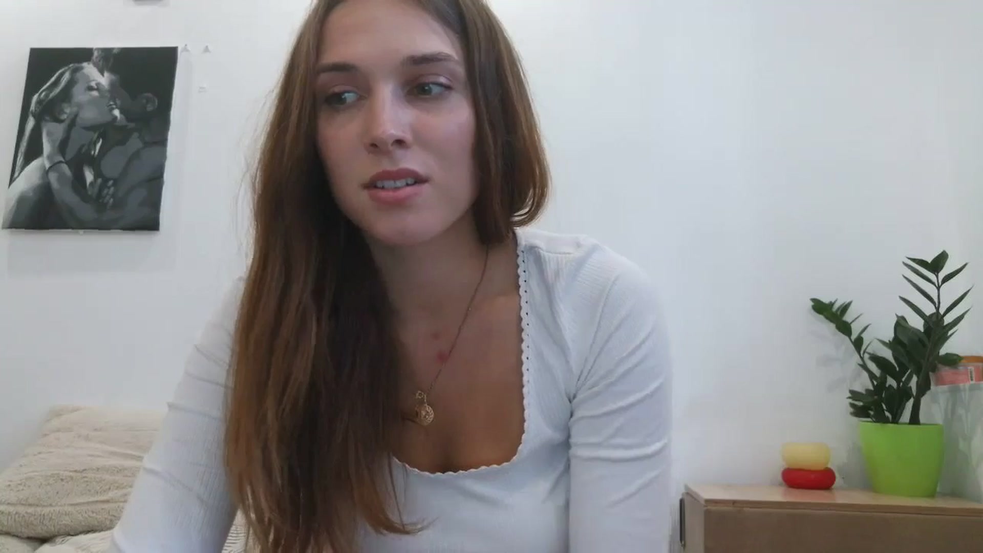 Gallery image thumbnail from HaleyReed's myfreecams stream on, 09/09/2025, 12:36 image 4 of 20