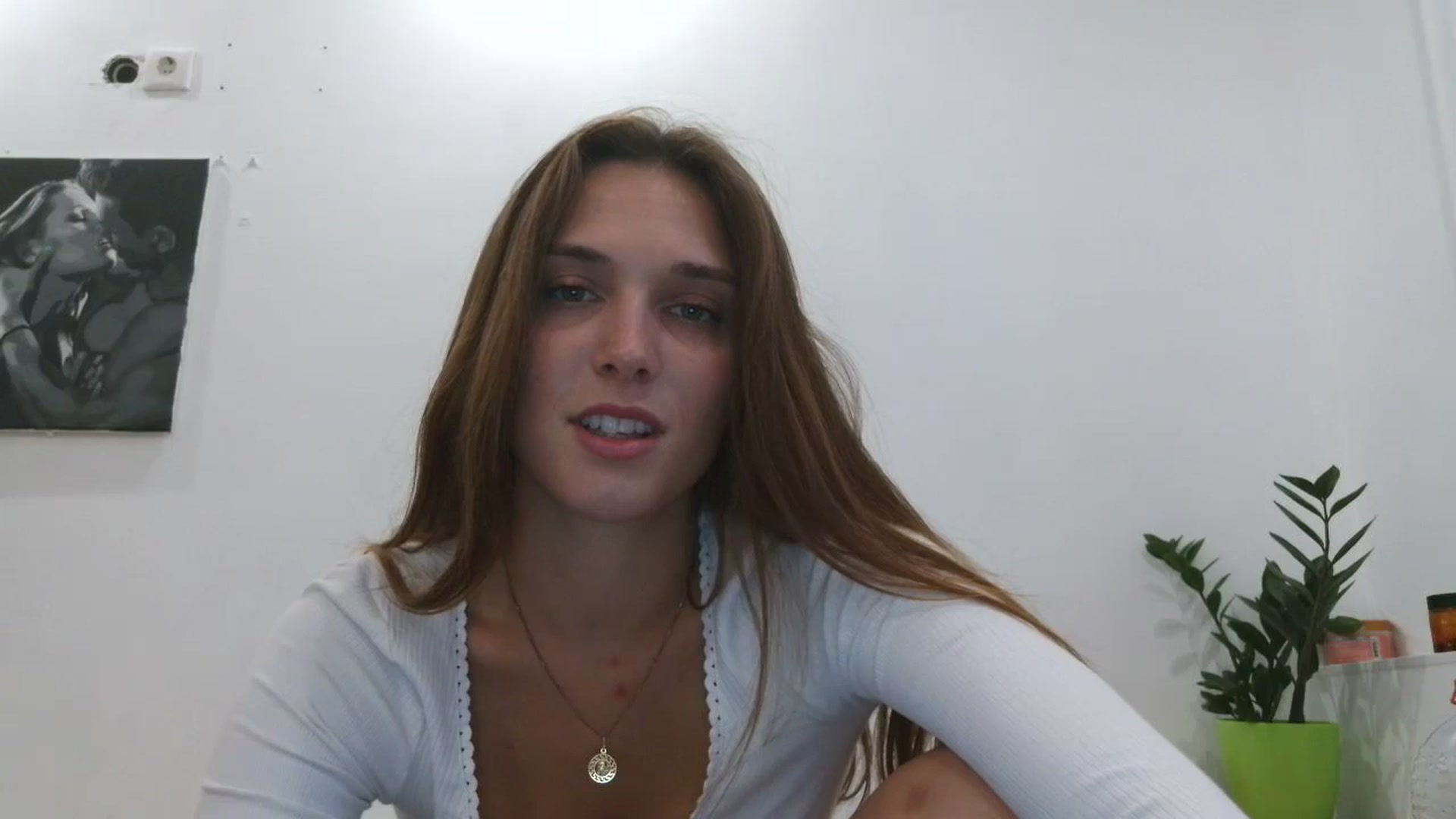 Gallery image thumbnail from HaleyReed's myfreecams stream on, 09/09/2025, 13:50 image 17 of 20