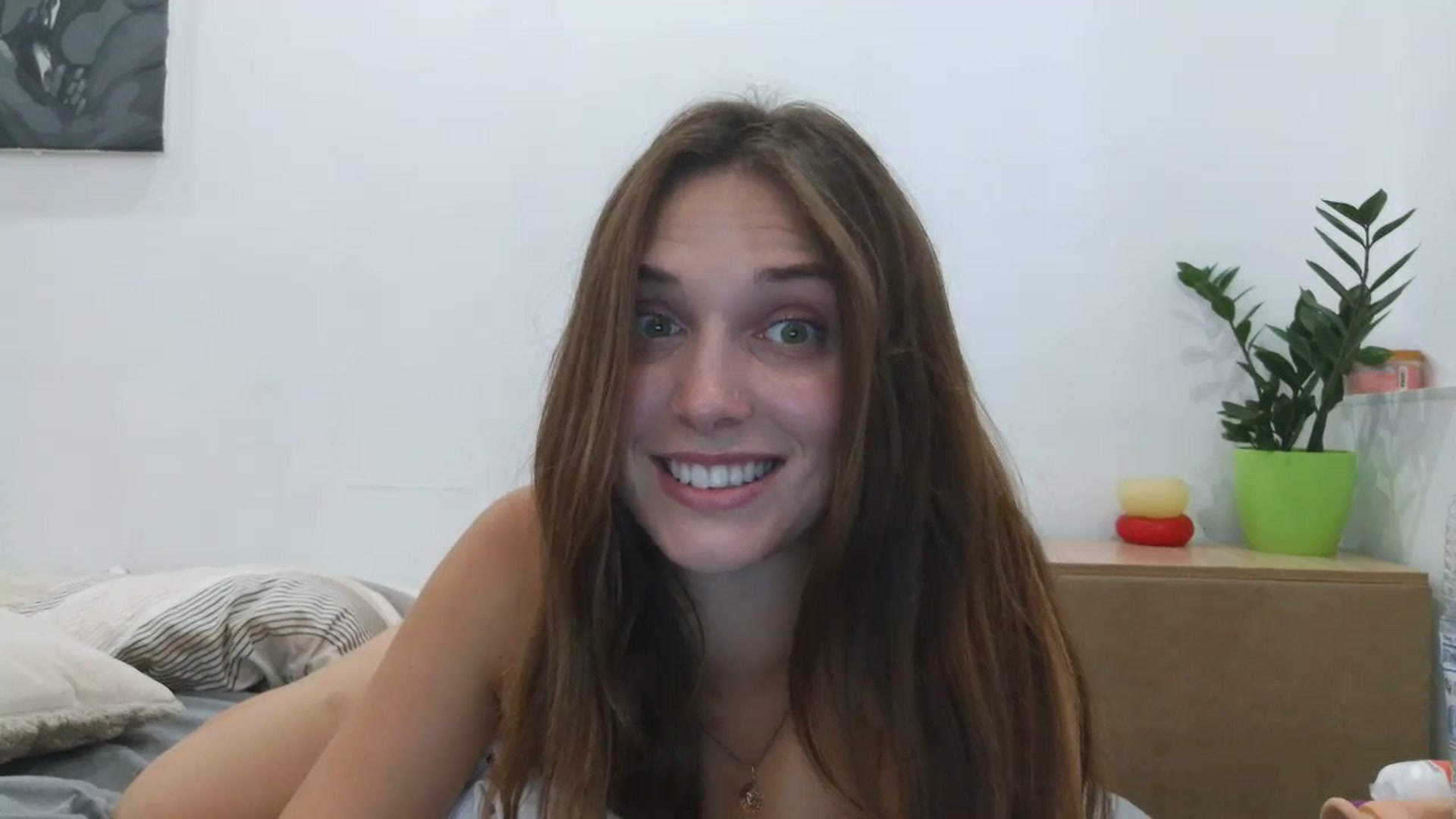 Gallery image thumbnail from HaleyReed's myfreecams stream on, 09/09/2025, 13:50 image 12 of 20