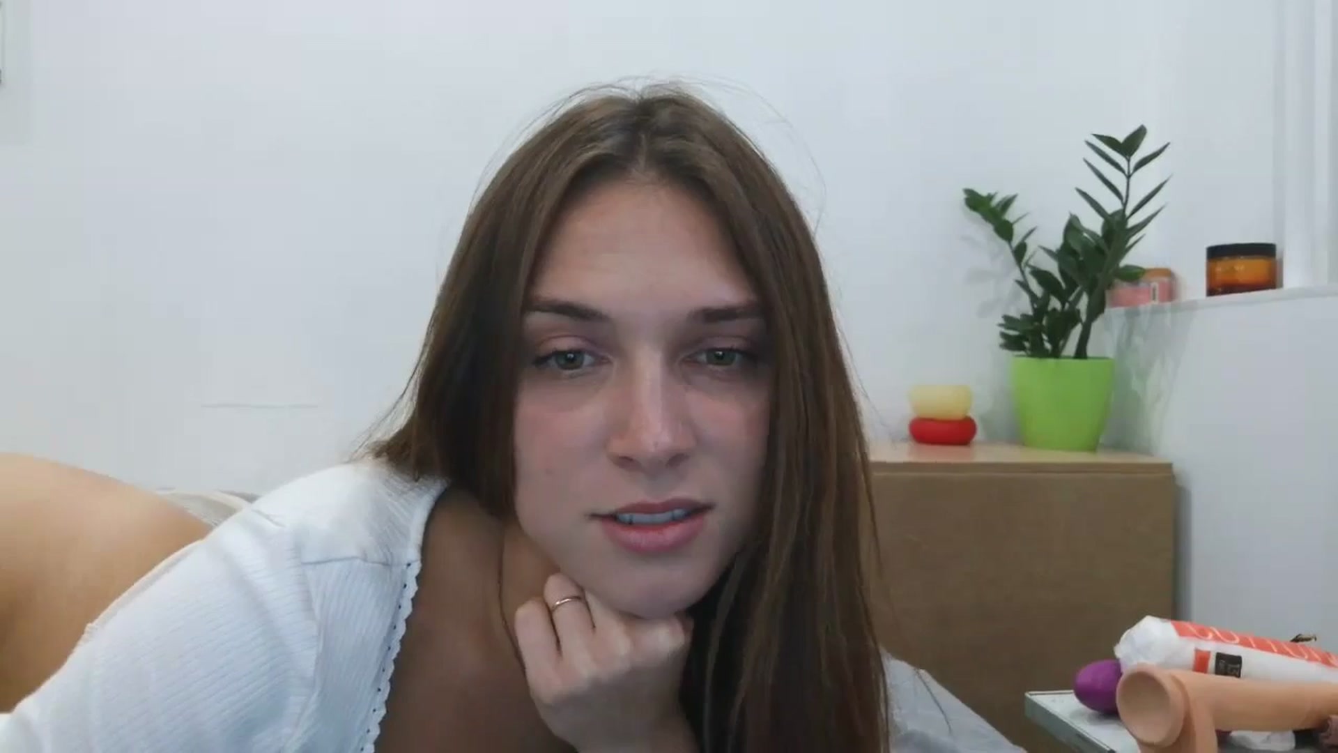 Gallery image thumbnail from HaleyReed's myfreecams stream on, 09/09/2025, 14:54 image 13 of 20