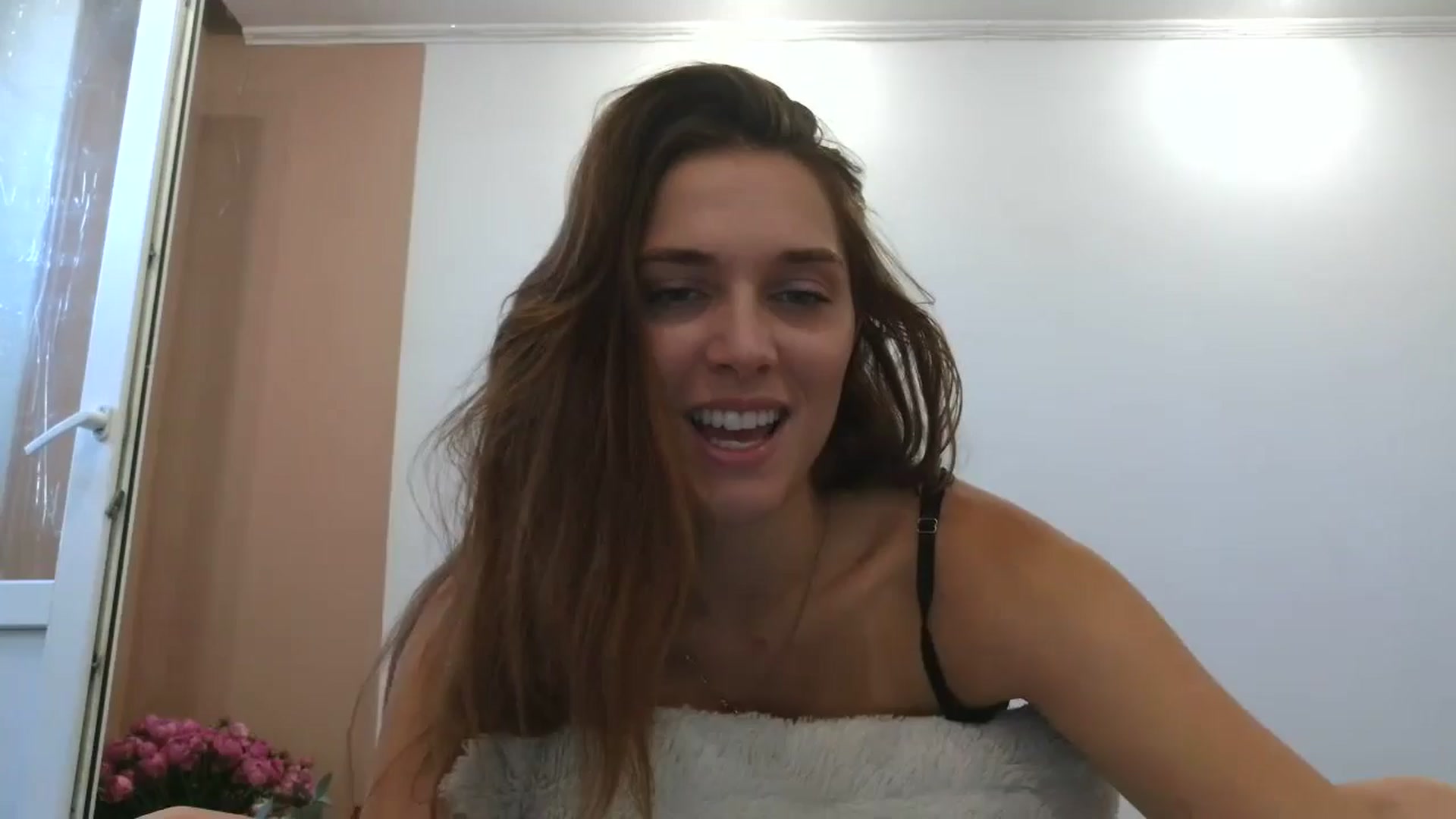Gallery image thumbnail from HaleyReed's myfreecams stream on, 09/12/2025, 12:06 image 16 of 20