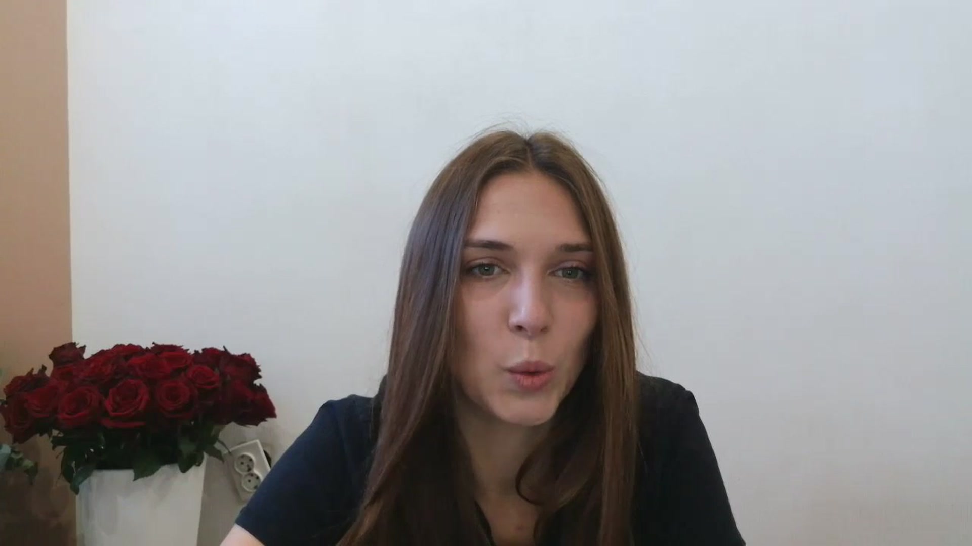 Gallery image thumbnail from HaleyReed's myfreecams stream on, 09/14/2025, 10:24 image 12 of 20
