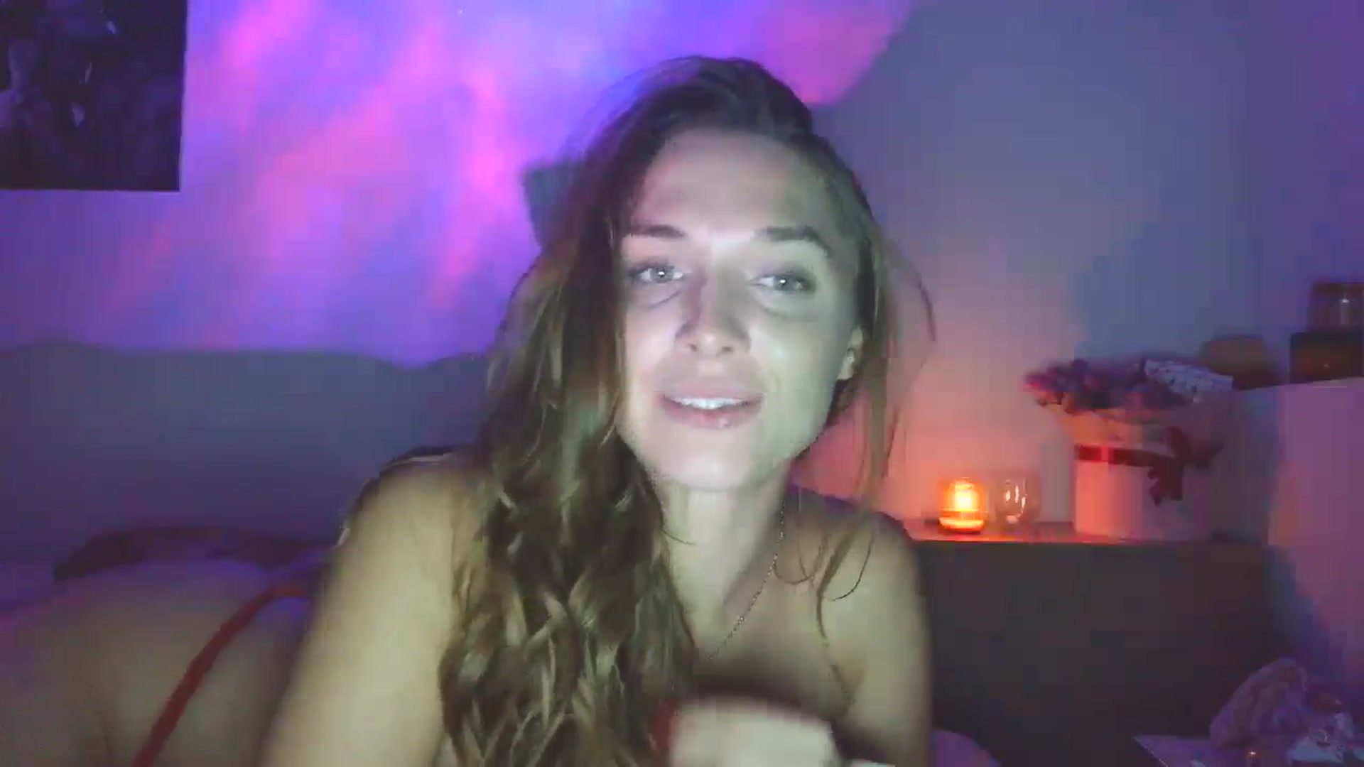 Gallery image thumbnail from HaleyReed's myfreecams stream on, 09/17/2025, 16:30 image 20 of 20
