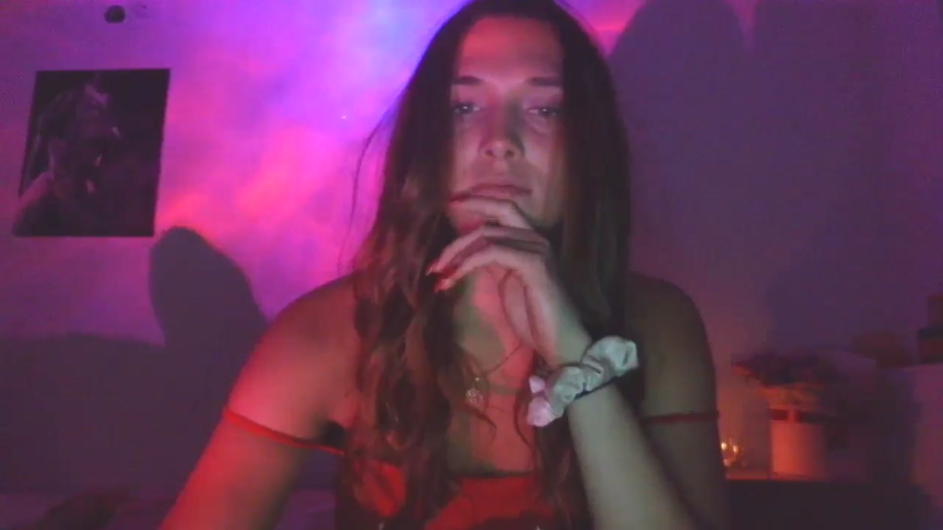 Gallery image thumbnail from HaleyReed's myfreecams stream on, 09/17/2025, 17:17 image 20 of 20