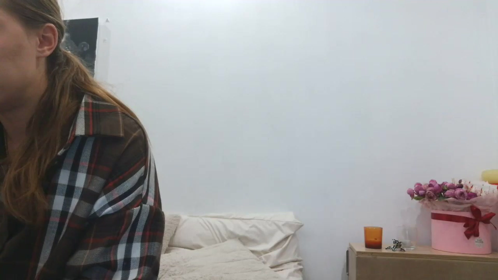 Gallery image thumbnail from HaleyReed's myfreecams stream on, 09/18/2025, 16:00 image 2 of 20