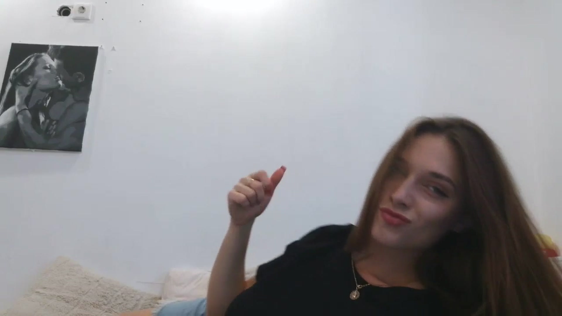 Gallery image thumbnail from HaleyReed's myfreecams stream on, 09/19/2025, 11:49 image 17 of 20