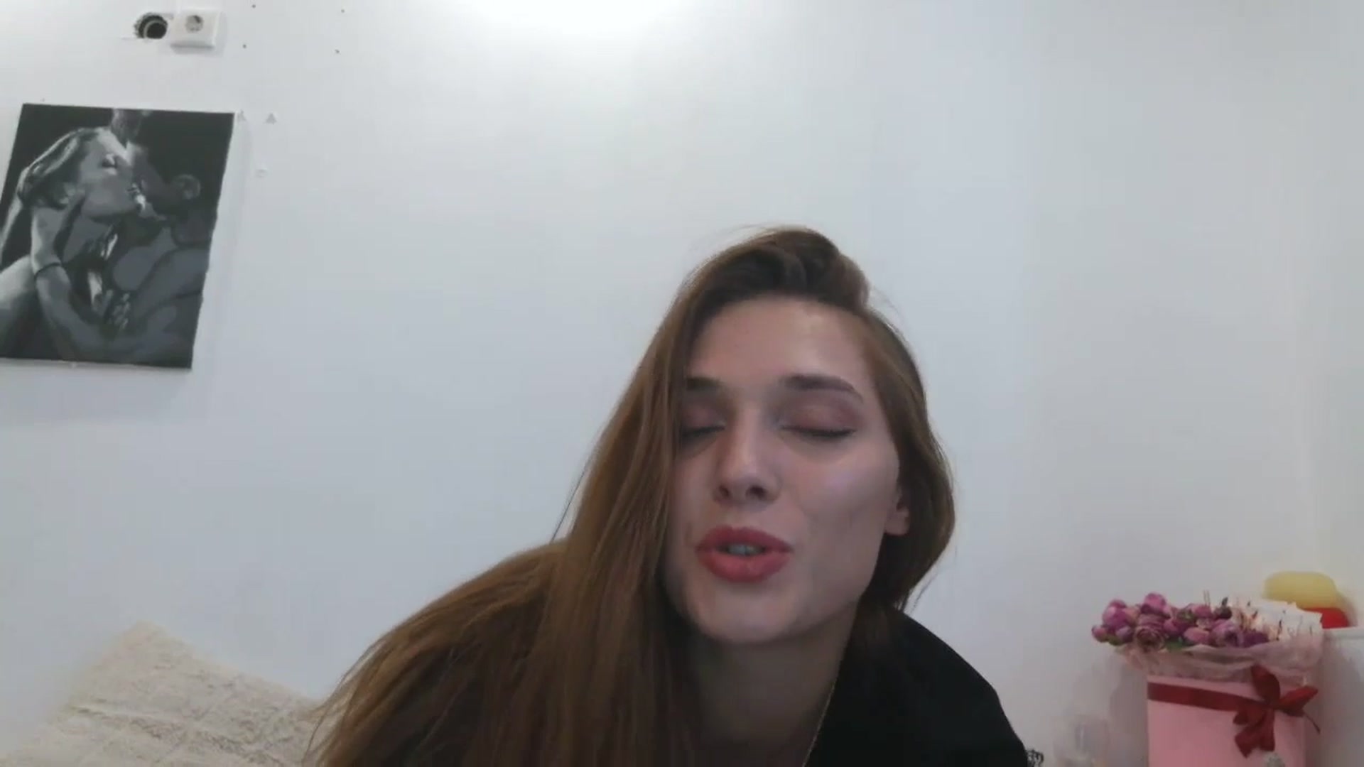 Gallery image thumbnail from HaleyReed's myfreecams stream on, 09/19/2025, 11:49 image 15 of 20