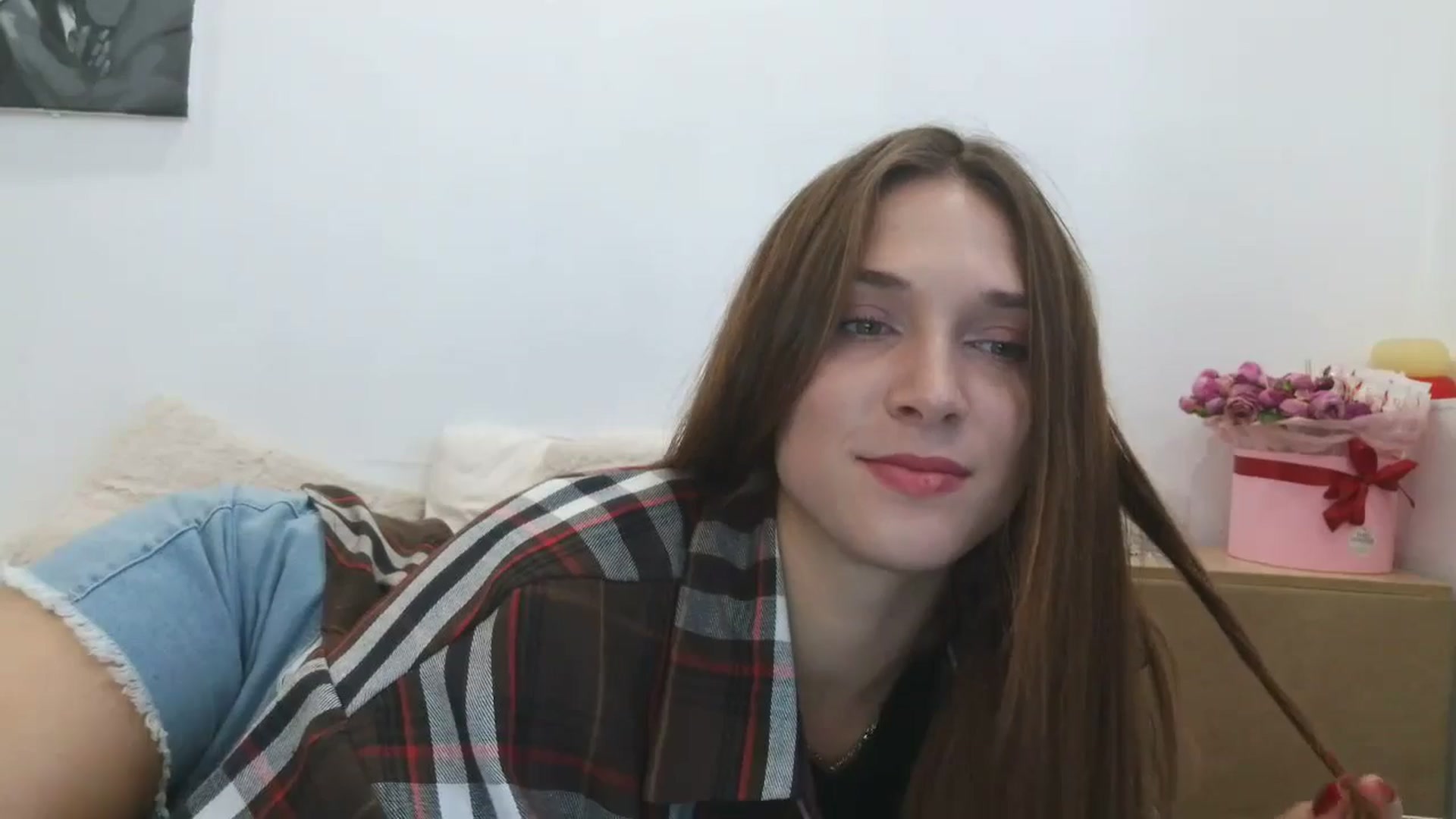Gallery image thumbnail from HaleyReed's myfreecams stream on, 09/19/2025, 11:49 image 5 of 20