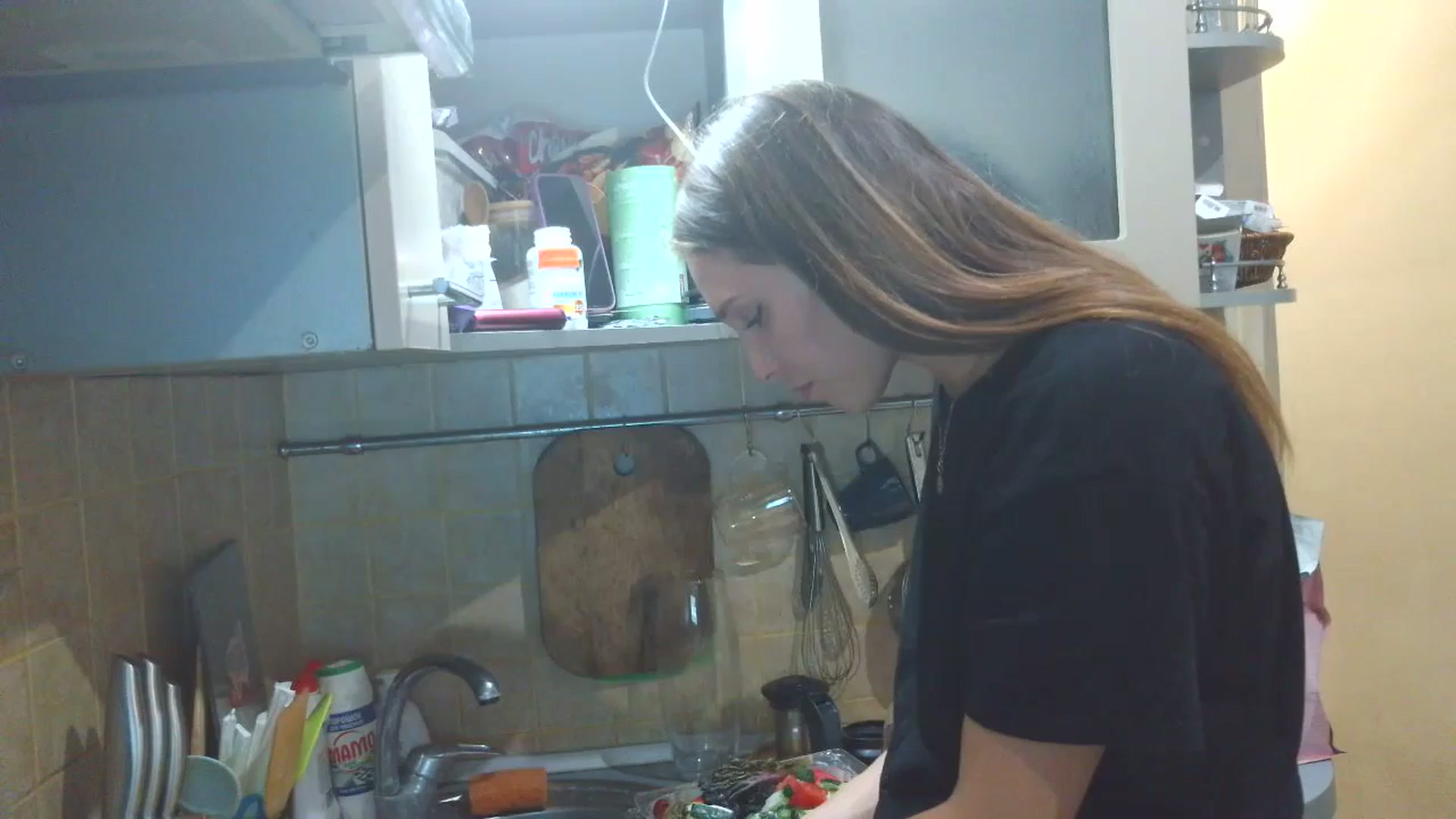 Gallery image thumbnail from HaleyReed's myfreecams stream on, 09/19/2025, 17:17 image 15 of 20