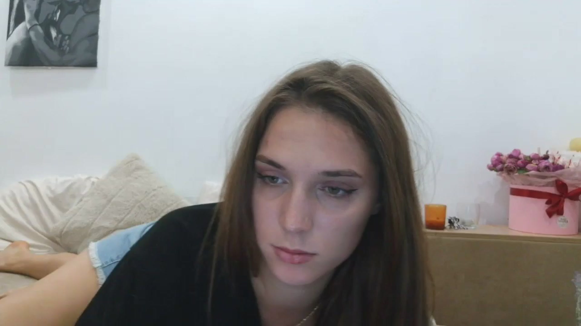 Gallery image thumbnail from HaleyReed's myfreecams stream on, 09/19/2025, 17:17 image 1 of 20