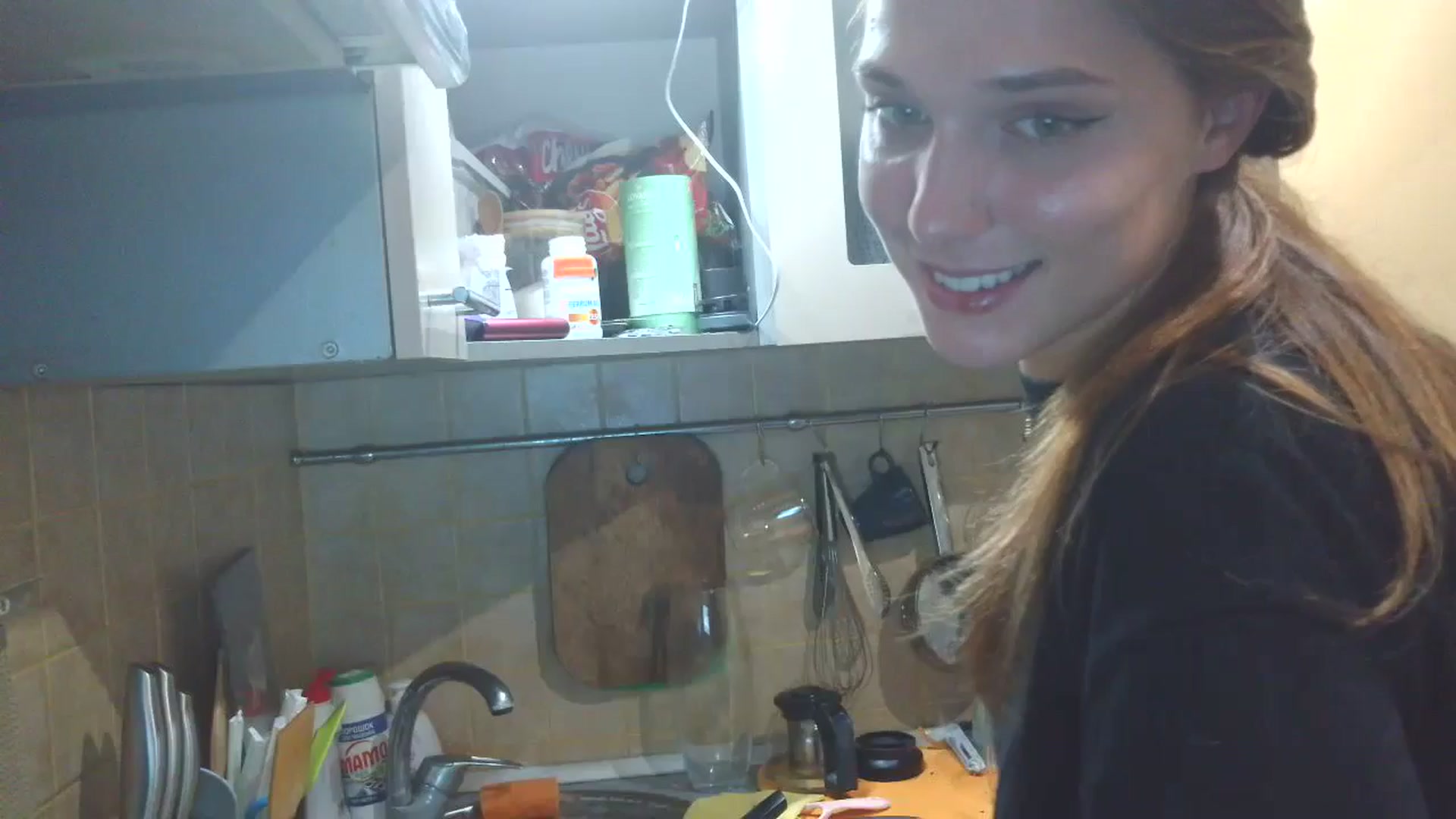 Gallery image thumbnail from HaleyReed's myfreecams stream on, 09/19/2025, 17:17 image 20 of 20