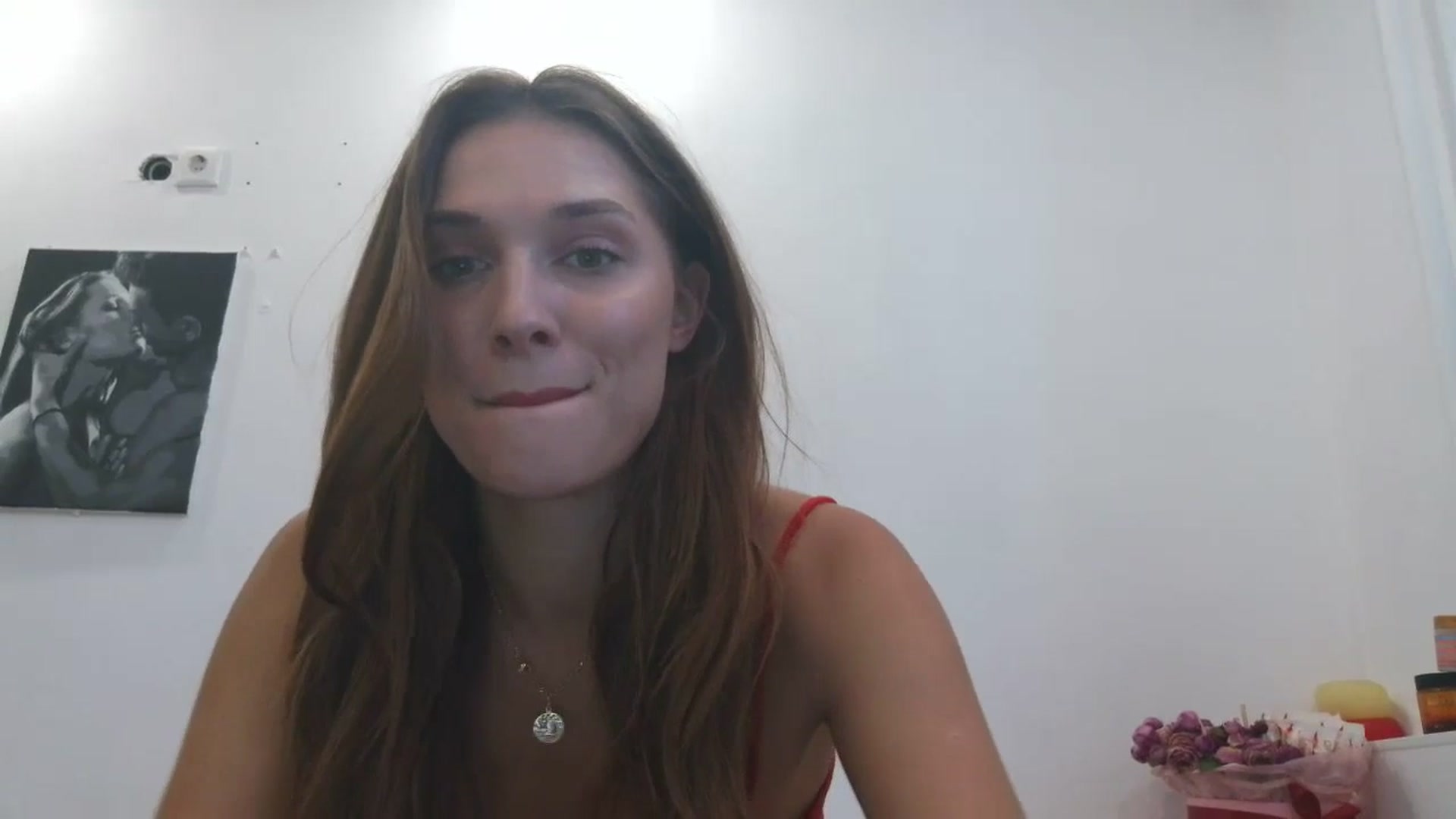 Gallery image thumbnail from HaleyReed's myfreecams stream on, 09/21/2025, 10:16 image 2 of 20