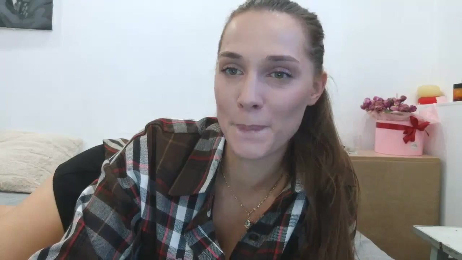 Gallery image thumbnail from HaleyReed's myfreecams stream on, 09/22/2025, 11:42 image 2 of 20