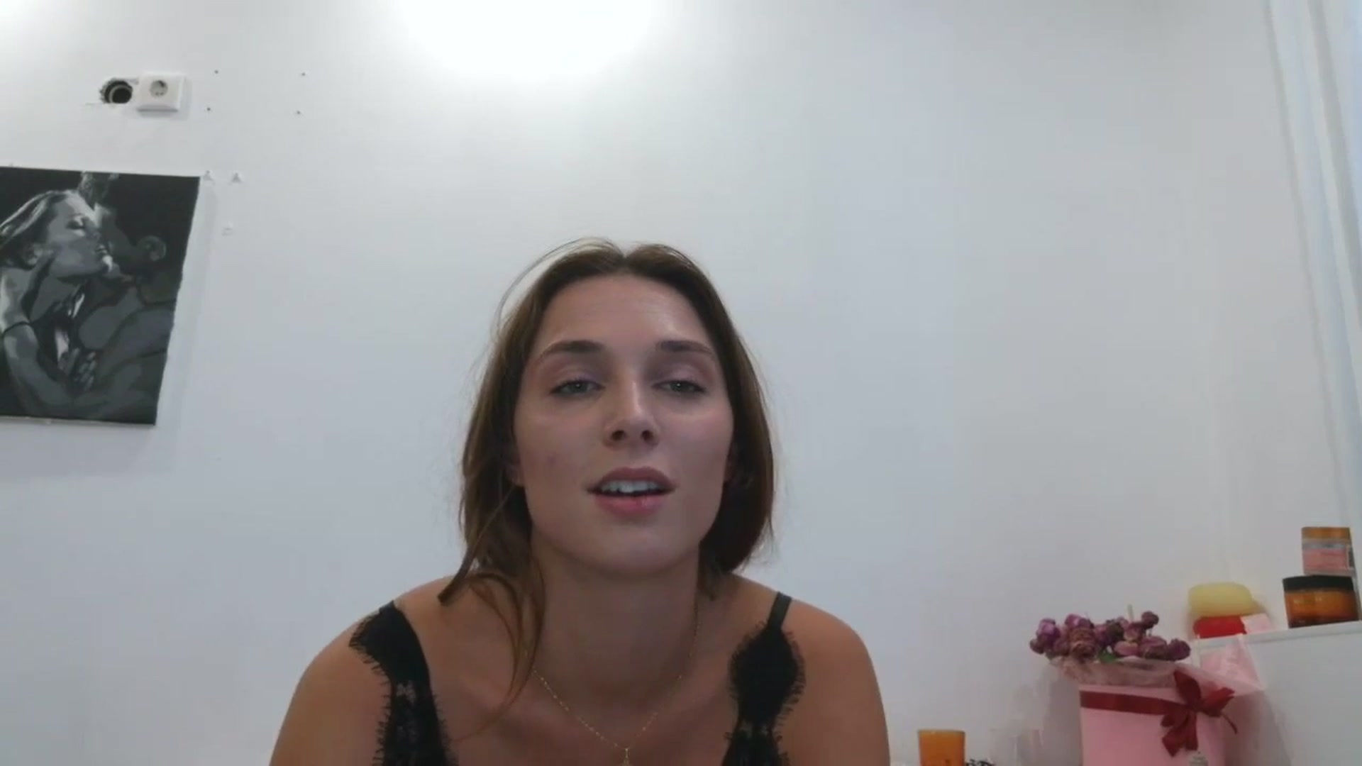 Gallery image thumbnail from HaleyReed's myfreecams stream on, 09/22/2025, 12:38 image 7 of 20