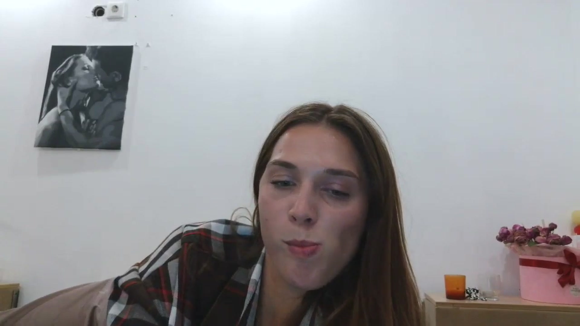 Gallery image thumbnail from HaleyReed's myfreecams stream on, 09/22/2025, 17:09 image 7 of 20