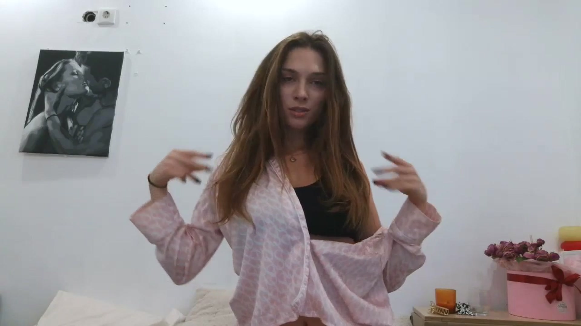 Gallery image thumbnail from HaleyReed's myfreecams stream on, 09/24/2025, 12:07 image 16 of 20