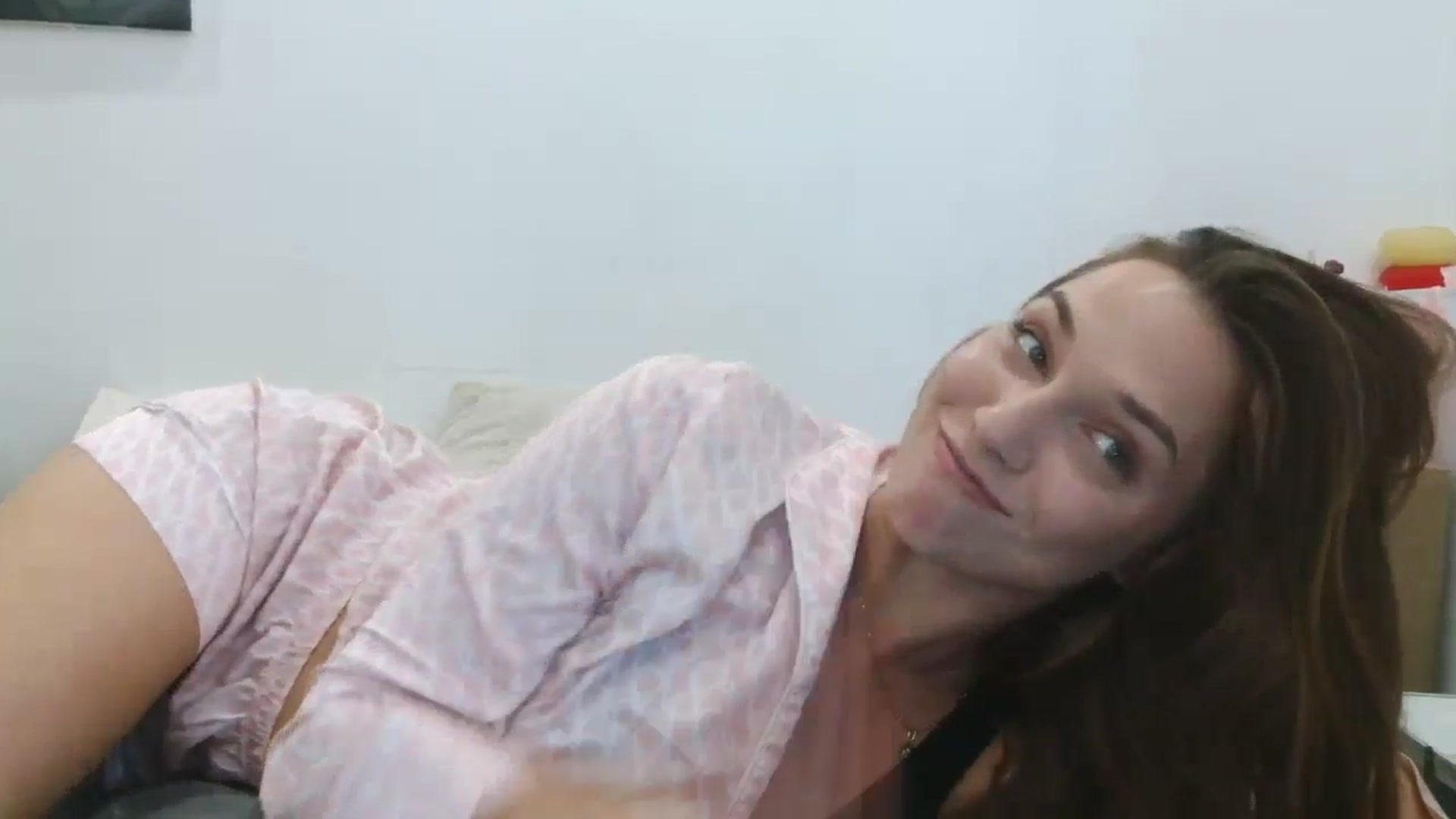 Gallery image thumbnail from HaleyReed's myfreecams stream on, 09/24/2025, 12:07 image 15 of 20