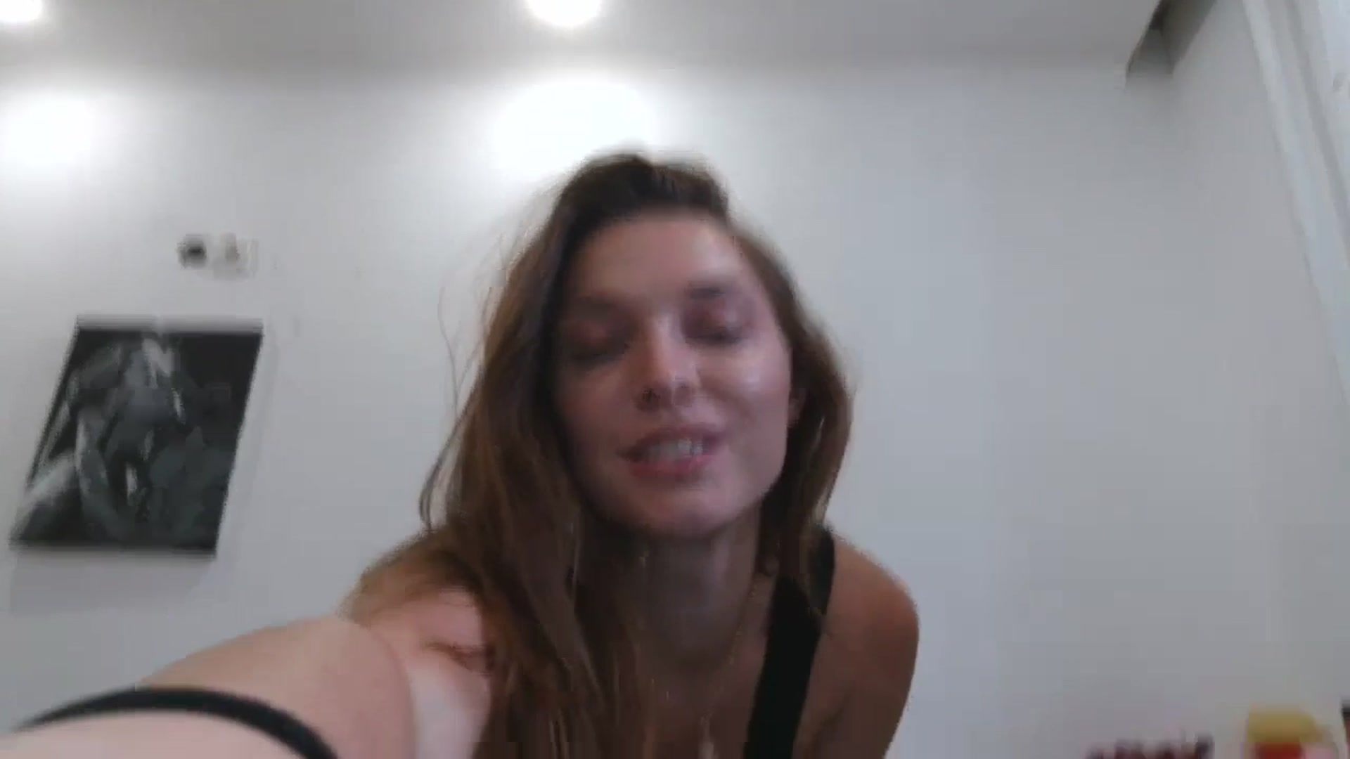 Gallery image thumbnail from HaleyReed's myfreecams stream on, 09/24/2025, 12:48 image 10 of 20