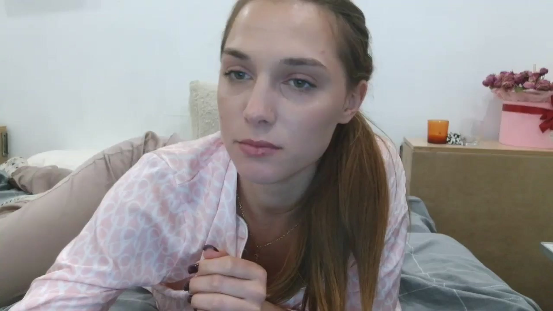 Gallery image thumbnail from HaleyReed's myfreecams stream on, 09/24/2025, 16:01 image 3 of 20