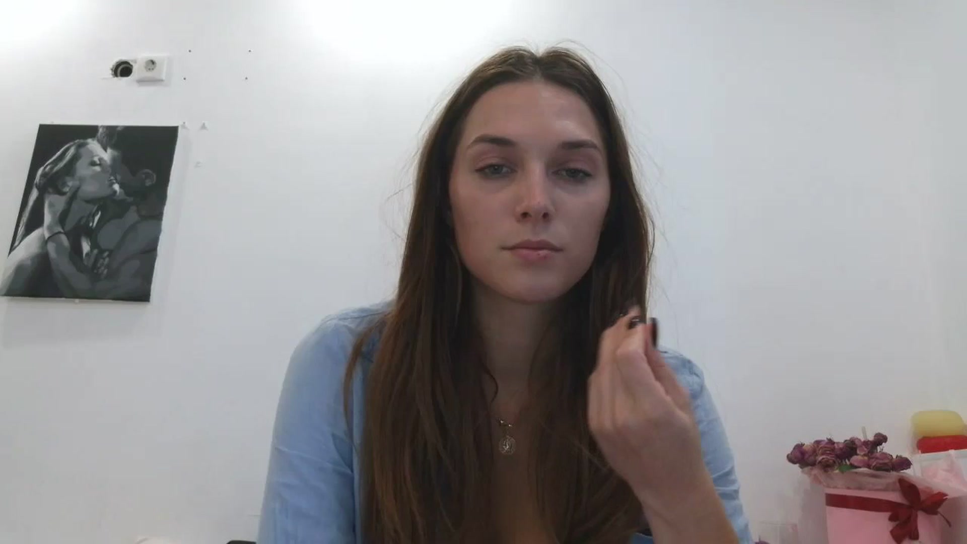 Gallery image thumbnail from HaleyReed's myfreecams stream on, 09/25/2025, 14:15 image 6 of 20