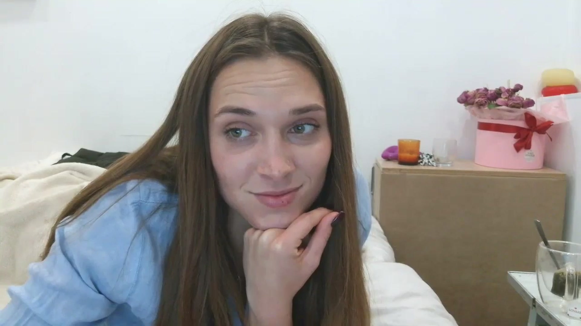 Gallery image thumbnail from HaleyReed's myfreecams stream on, 09/25/2025, 16:20 image 12 of 20