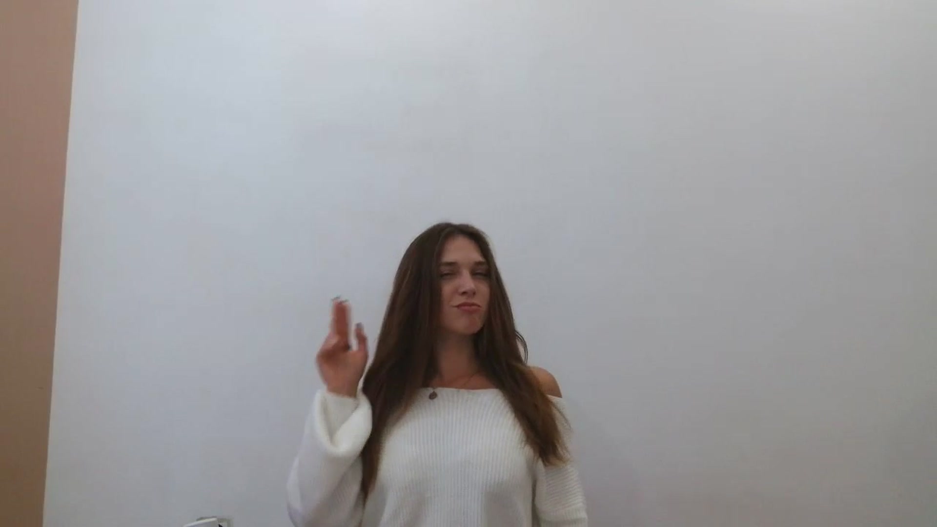 Gallery image thumbnail from HaleyReed's myfreecams stream on, 09/26/2025, 12:41 image 3 of 20
