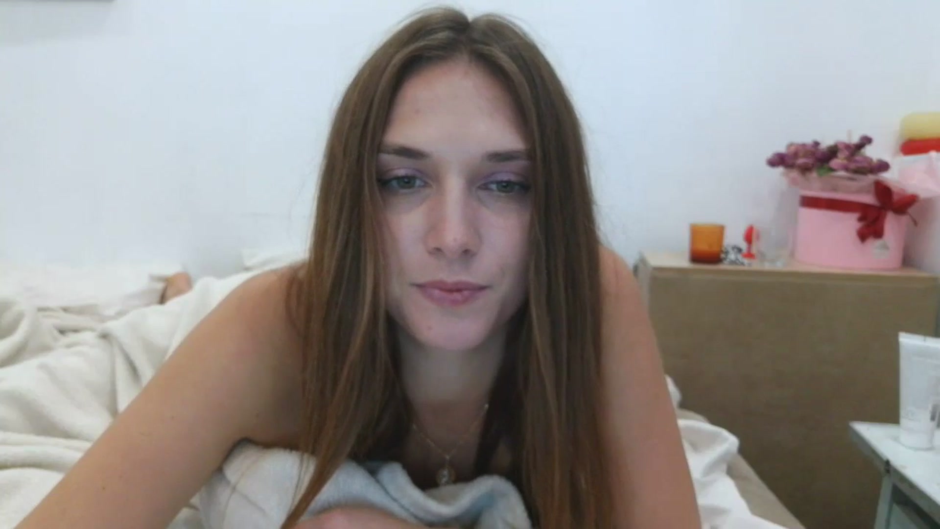 Gallery image thumbnail from HaleyReed's myfreecams stream on, 09/26/2025, 14:54 image 14 of 20