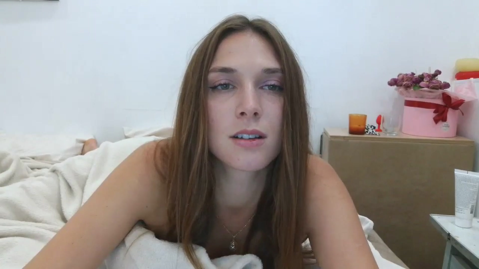 Gallery image thumbnail from HaleyReed's myfreecams stream on, 09/26/2025, 14:54 image 16 of 20
