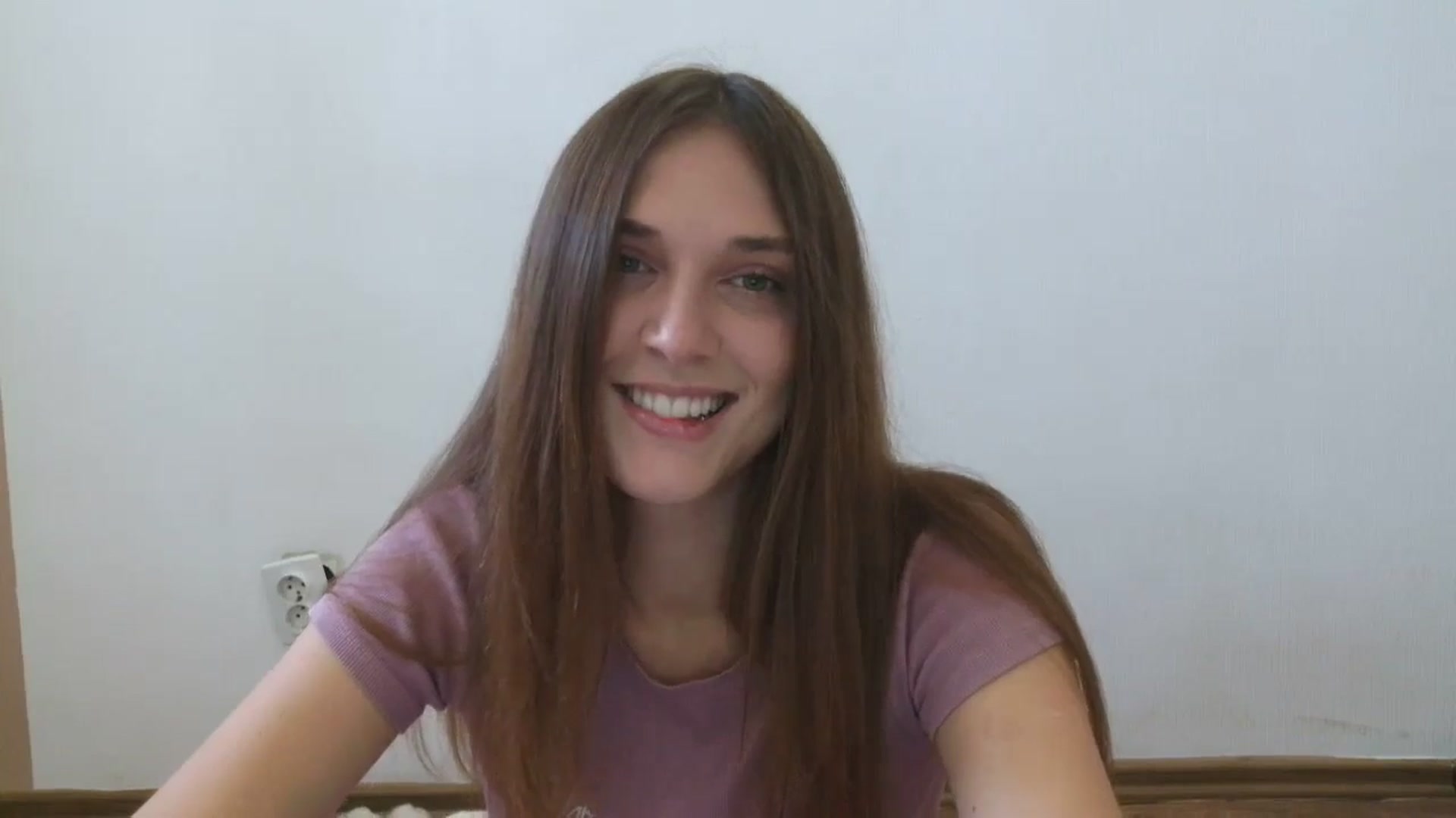 Gallery image thumbnail from HaleyReed's myfreecams stream on, 09/28/2025, 11:22 image 15 of 20