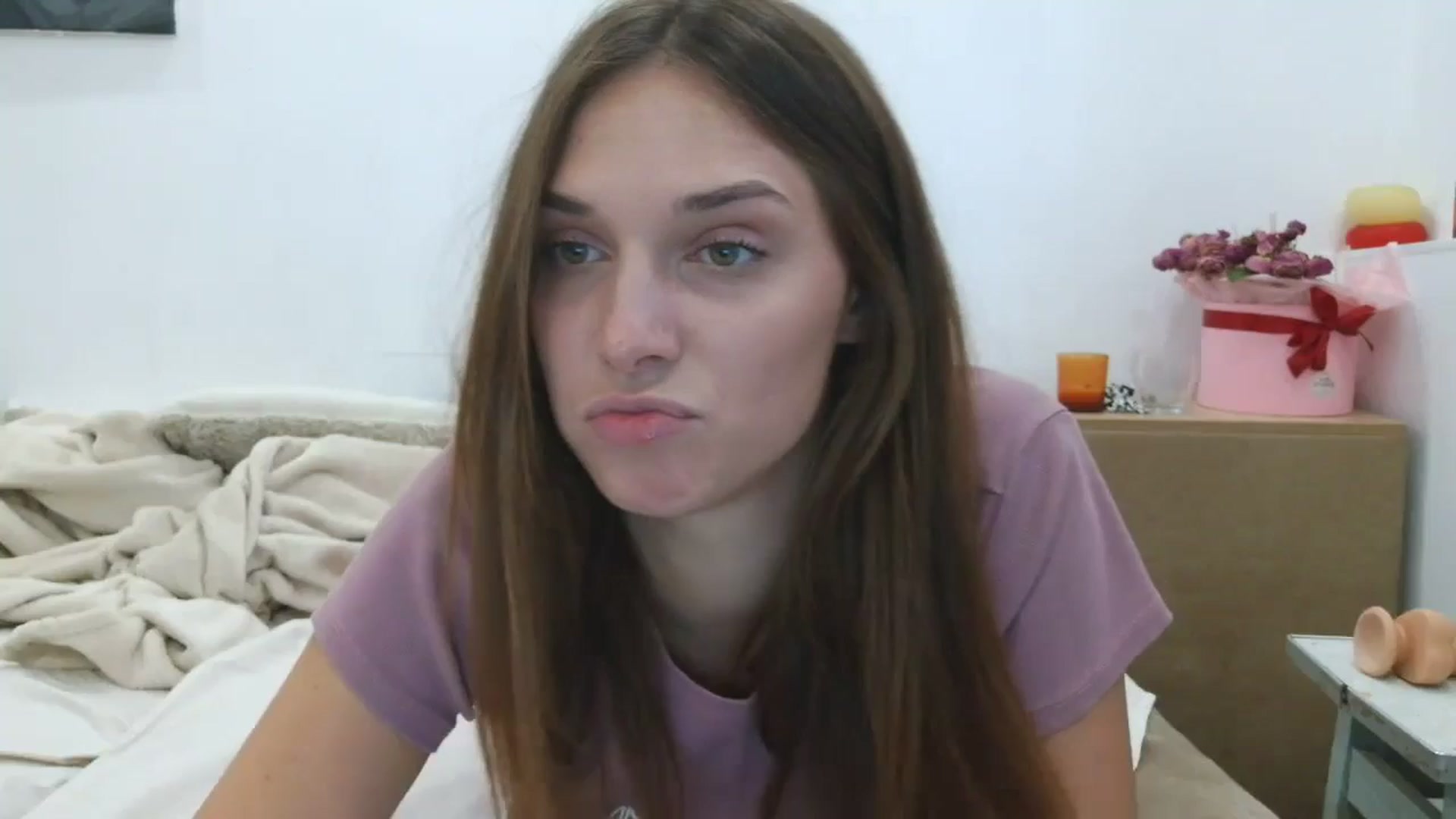 Gallery image thumbnail from HaleyReed's myfreecams stream on, 09/28/2025, 13:49 image 9 of 20