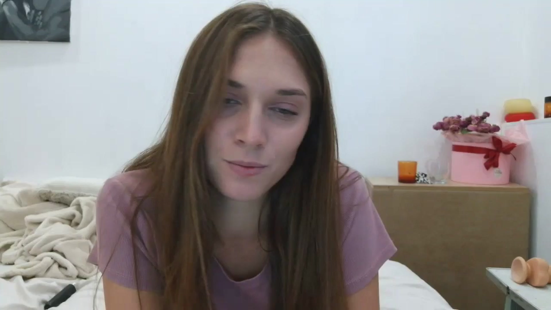 Gallery image thumbnail from HaleyReed's myfreecams stream on, 09/28/2025, 13:49 image 15 of 20