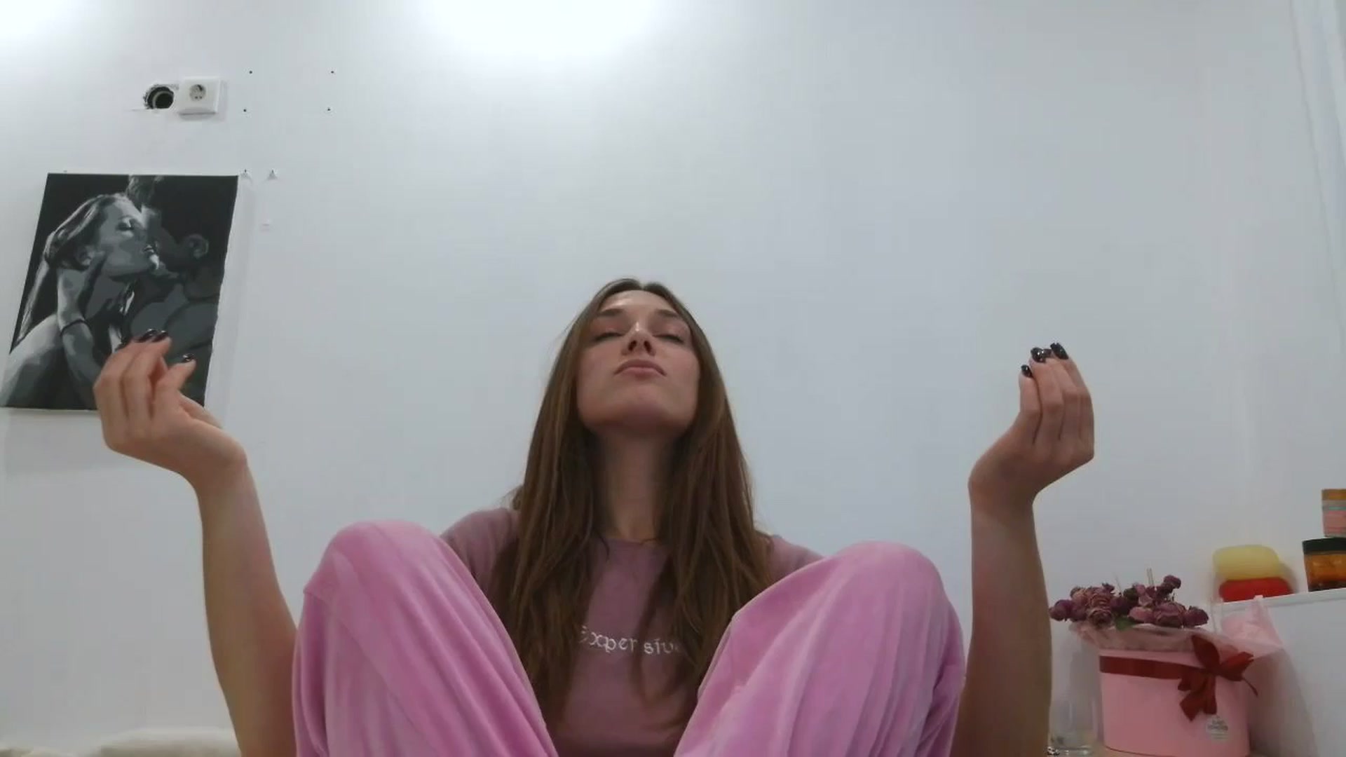 Gallery image thumbnail from HaleyReed's myfreecams stream on, 09/28/2025, 13:49 image 11 of 20