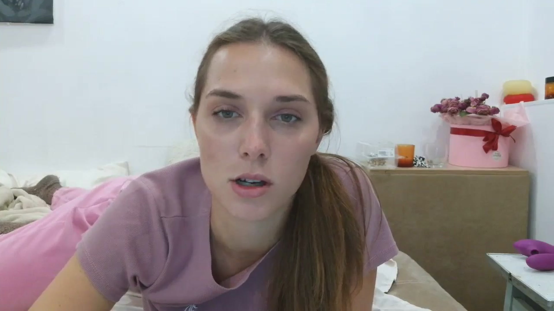 Gallery image thumbnail from HaleyReed's myfreecams stream on, 09/28/2025, 15:32 image 10 of 20