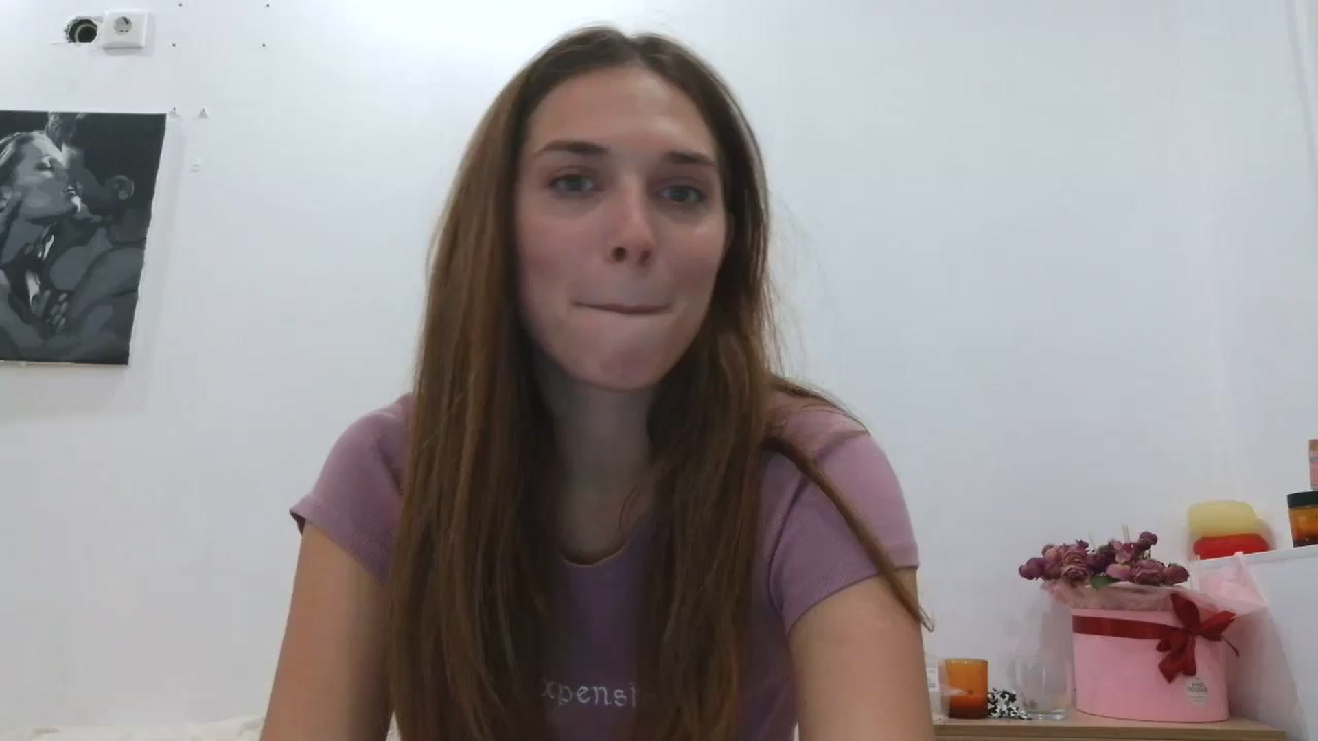 Gallery image thumbnail from HaleyReed's myfreecams stream on, 09/28/2025, 16:46 image 13 of 20
