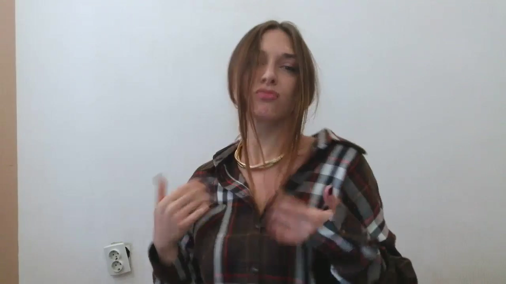 Gallery image thumbnail from HaleyReed's myfreecams stream on, 09/29/2025, 12:30 image 7 of 20
