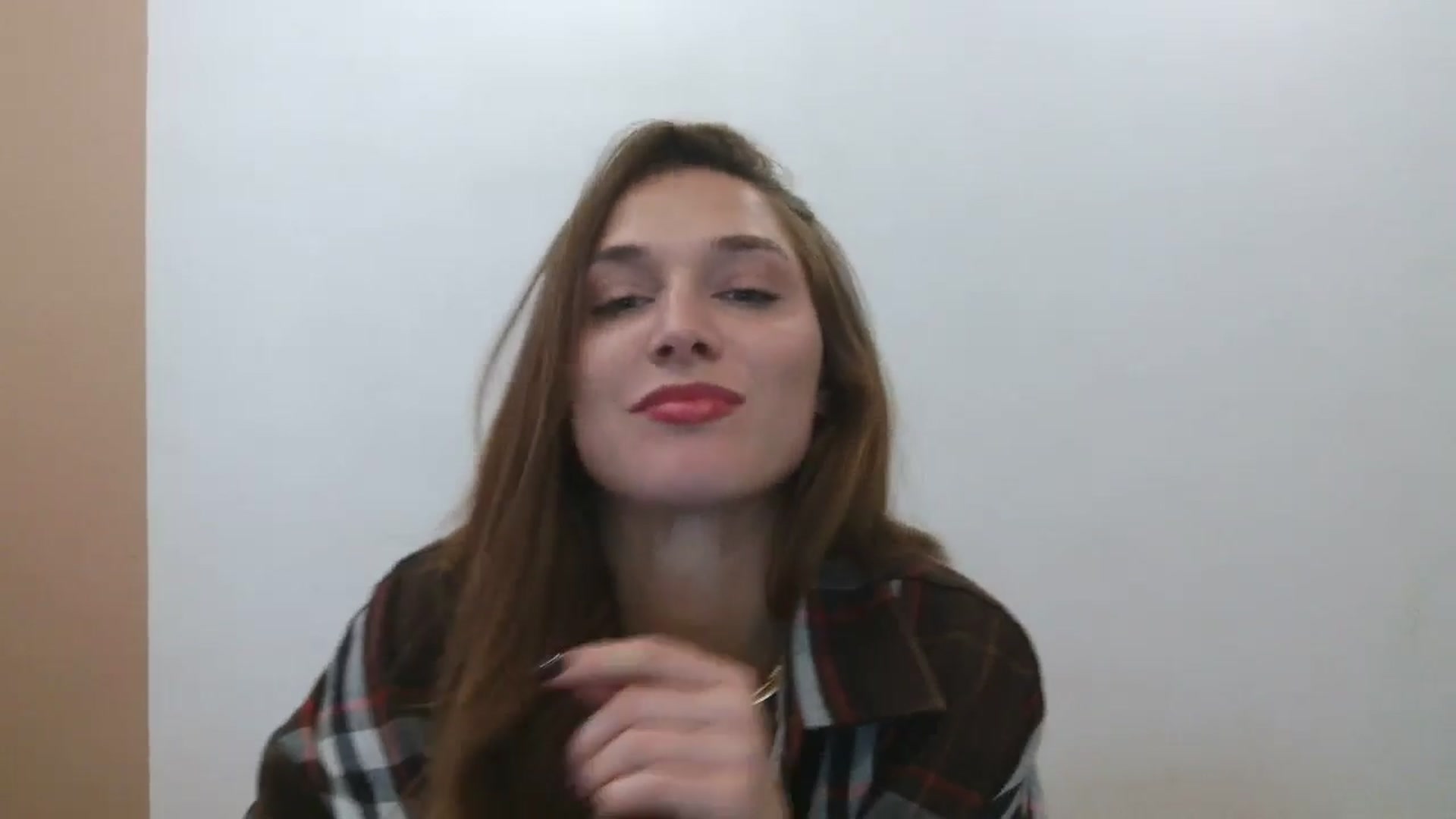 Gallery image thumbnail from HaleyReed's myfreecams stream on, 09/29/2025, 13:46 image 17 of 20