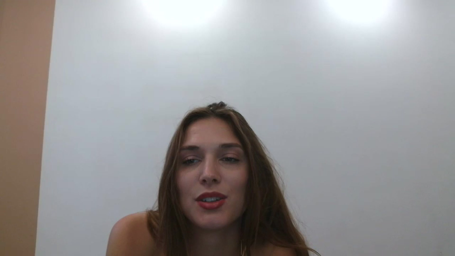 Gallery image thumbnail from HaleyReed's myfreecams stream on, 09/29/2025, 13:46 image 19 of 20