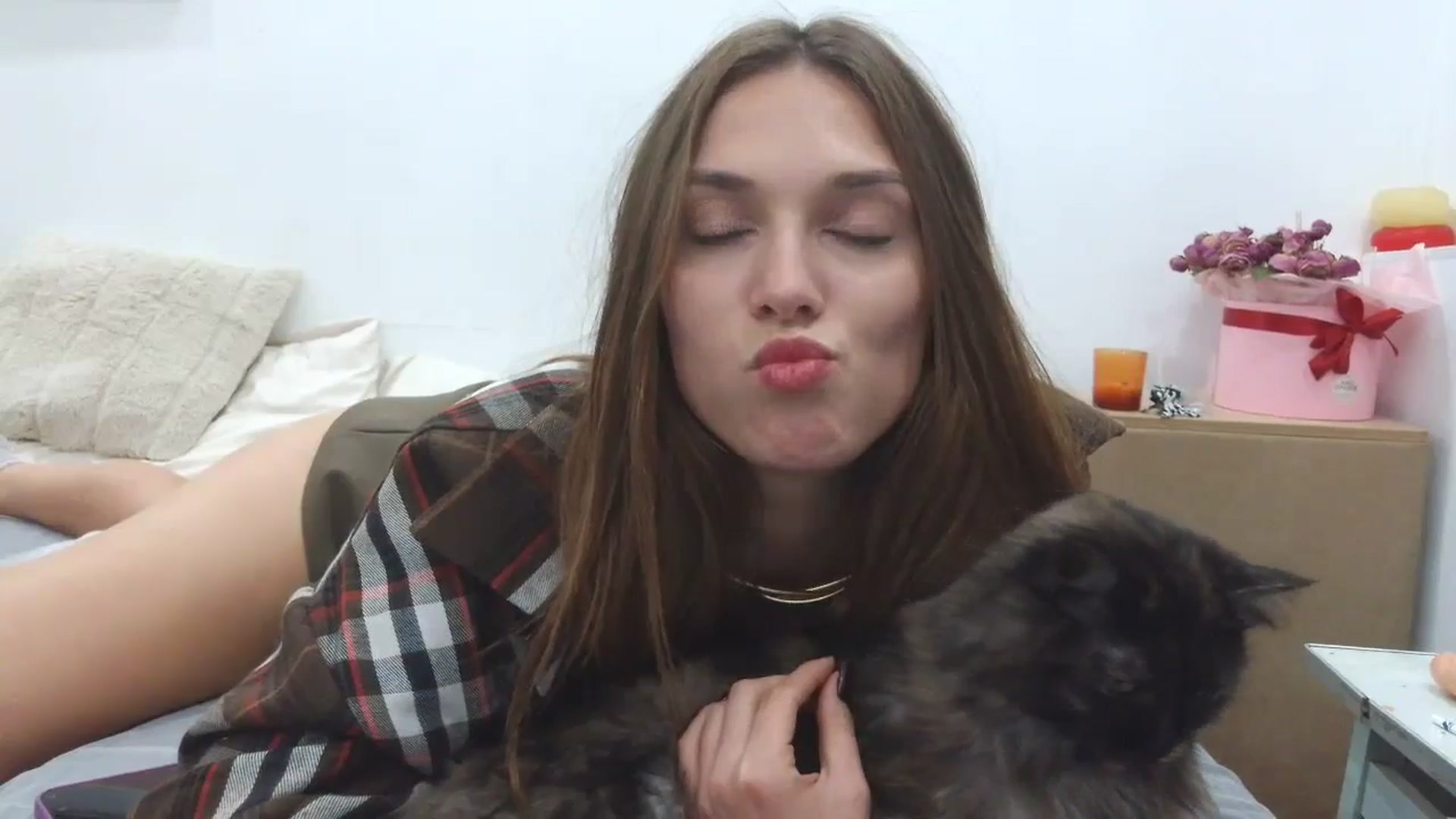 Gallery image thumbnail from HaleyReed's myfreecams stream on, 09/29/2025, 15:42 image 3 of 20