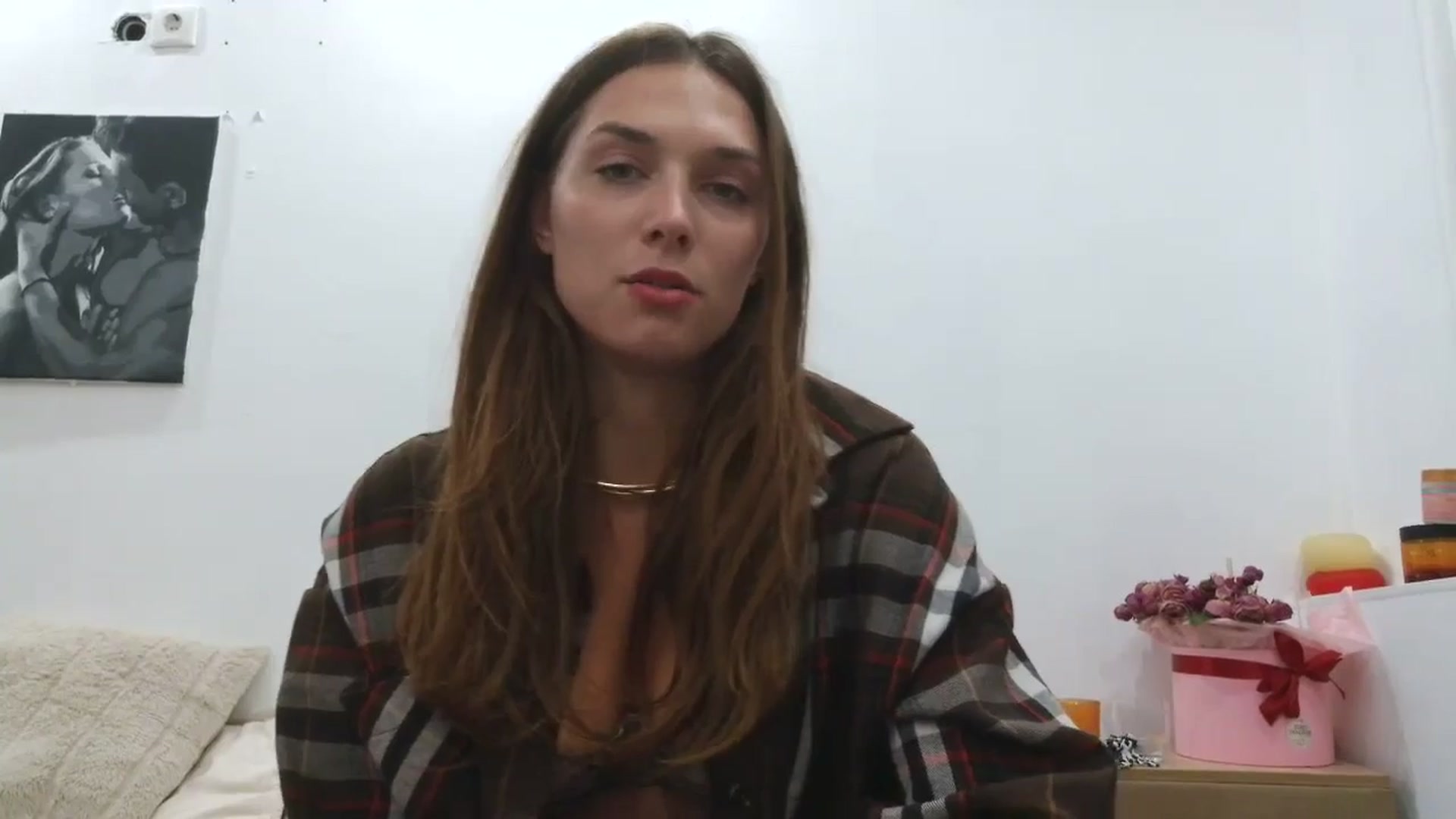 Gallery image thumbnail from HaleyReed's myfreecams stream on, 09/29/2025, 15:57 image 17 of 20