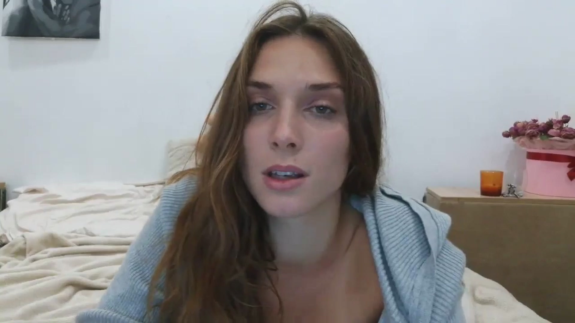 Gallery image thumbnail from HaleyReed's myfreecams stream on, 10/01/2025, 15:26 image 11 of 20