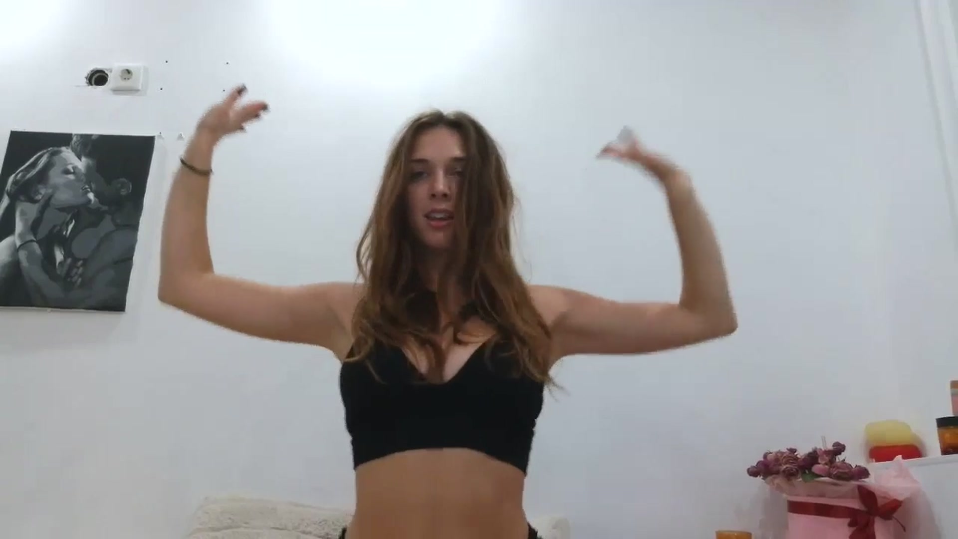 Gallery image thumbnail from HaleyReed's myfreecams stream on, 10/02/2025, 12:23 image 12 of 20