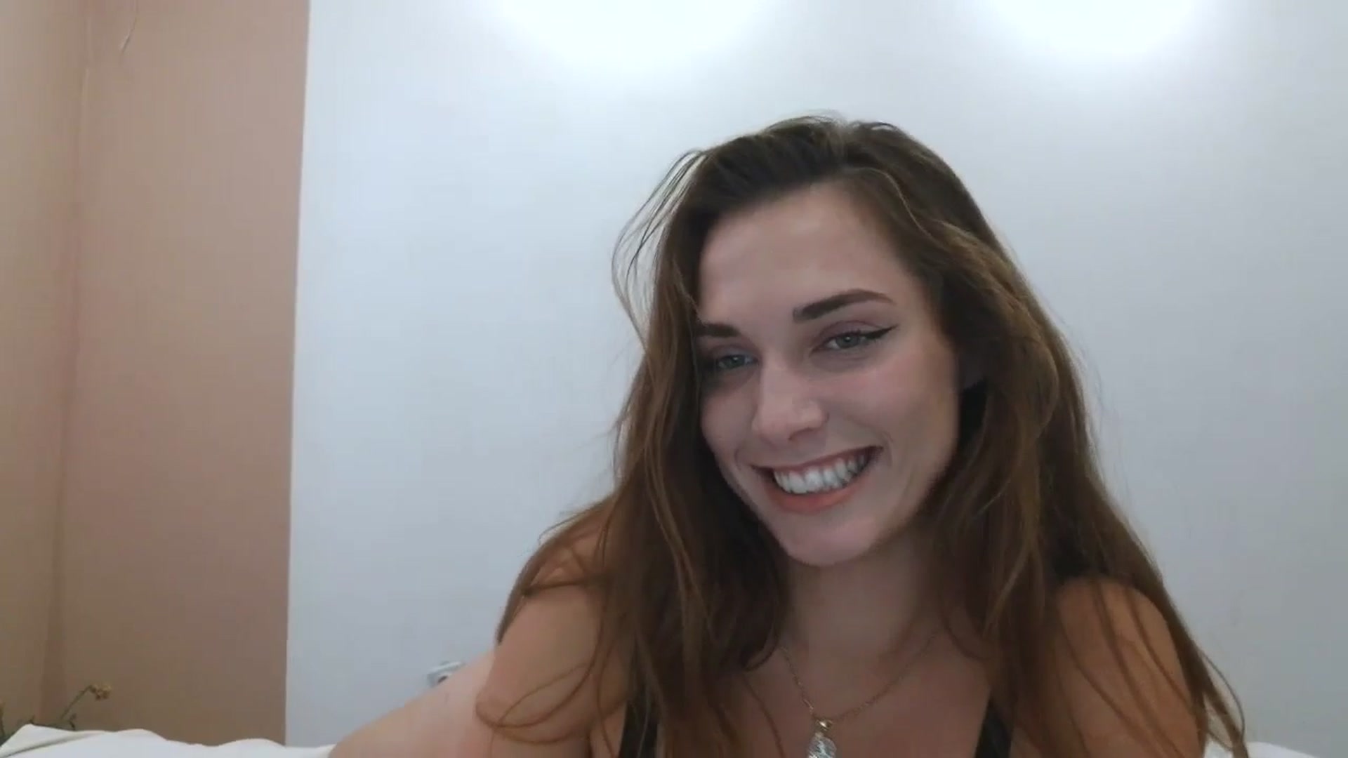 Gallery image thumbnail from HaleyReed's myfreecams stream on, 10/08/2025, 12:00 image 7 of 20
